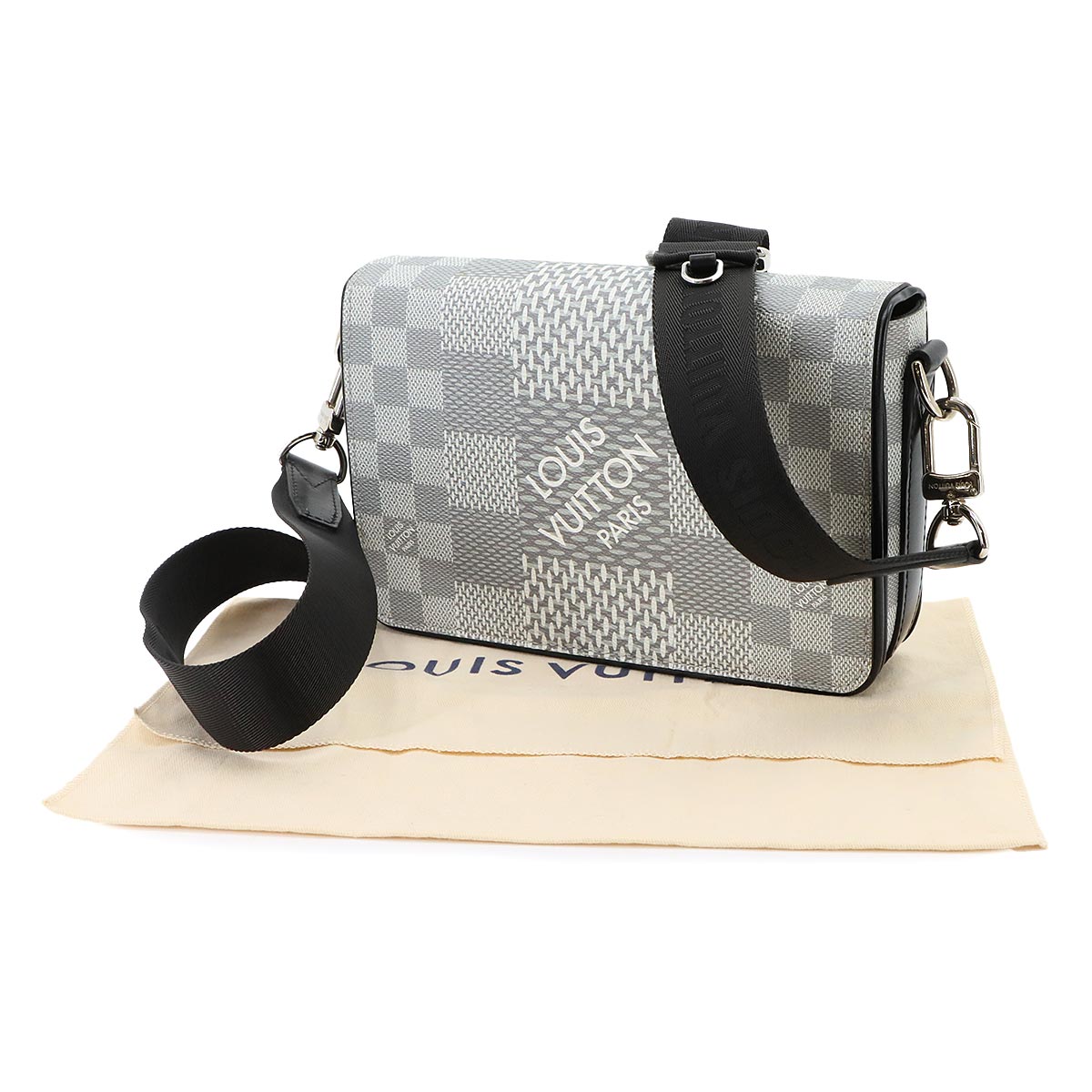 Damier Graphite 3D Studio Messenger Shoulder Bag N50014