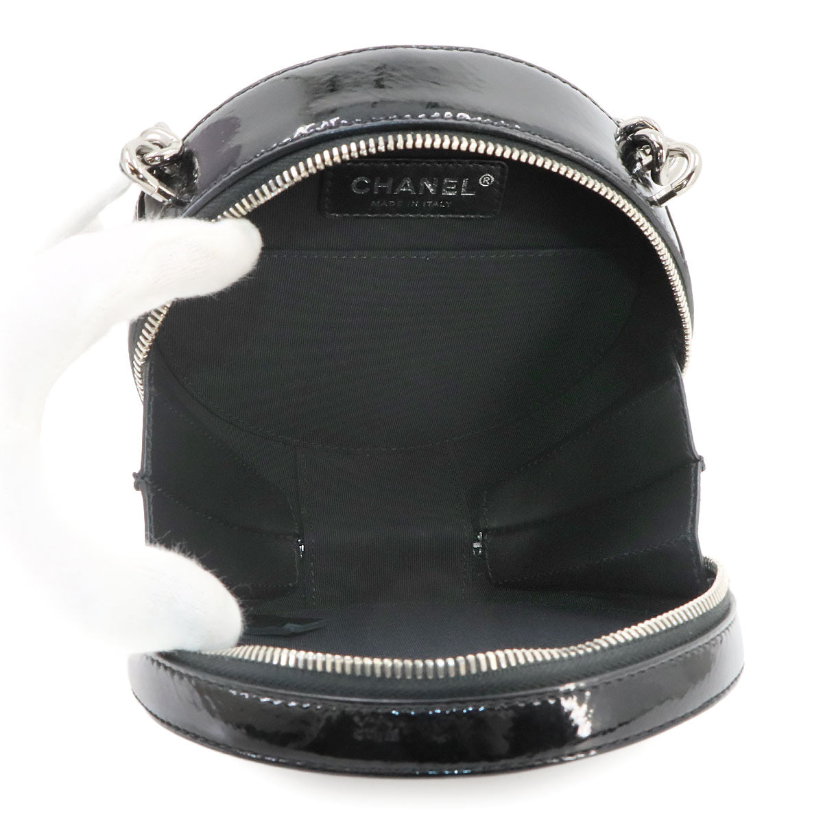 Matelasse Chain Hand Shoulder Bag Patent leather Black Purse