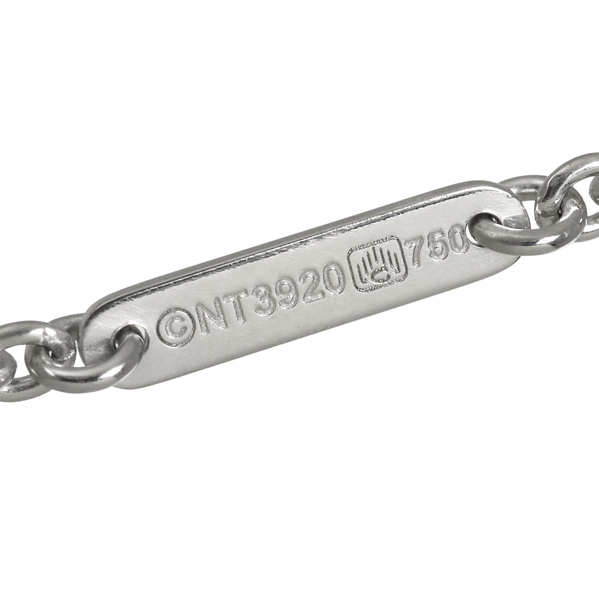 Heart Diamond Necklace 18K White Gold 750