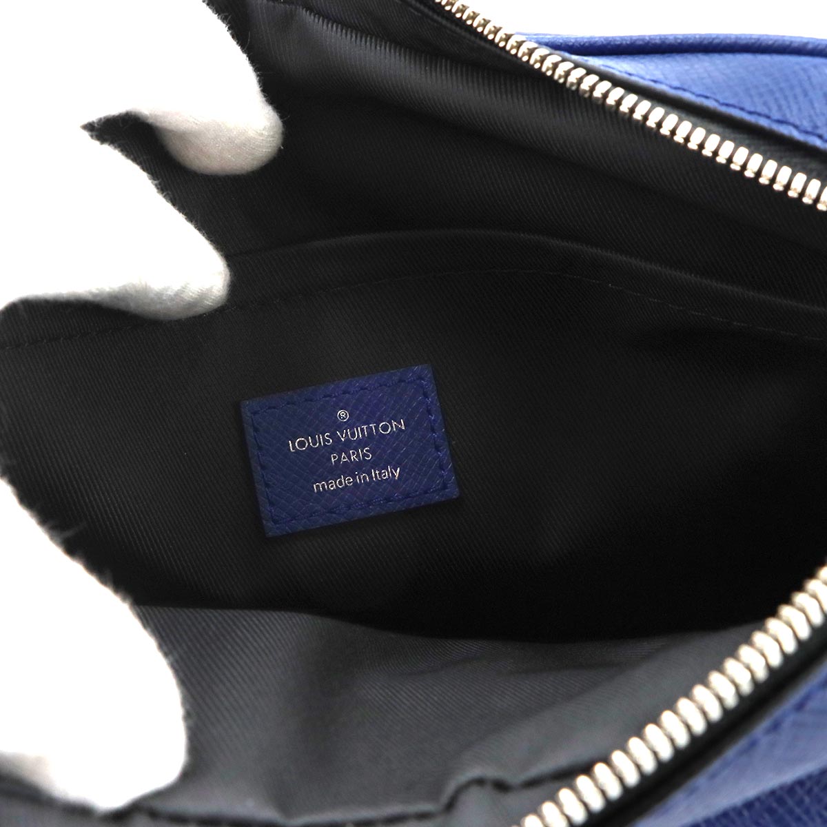Taigarama Outdoor Messenger PM Shoulder Bag Cobalt M30242