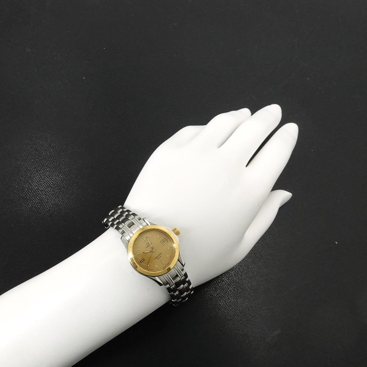 Seamaster 120 YG Date Quartz Gold Dial Ladies Watch