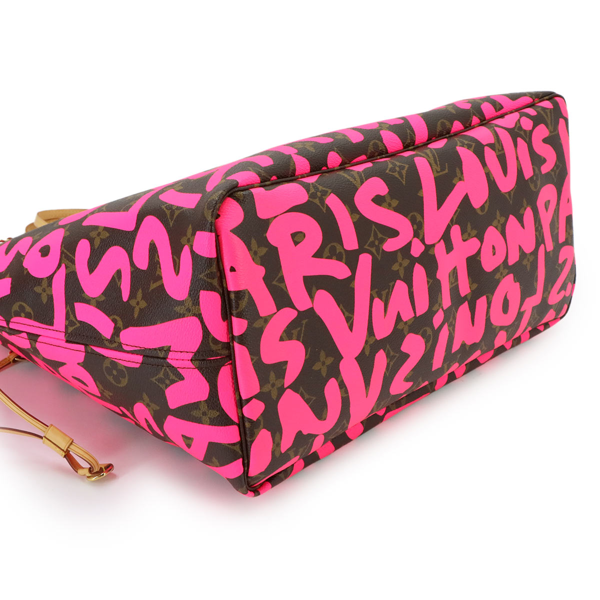 Monogram Graffiti Neverfull GM Tote Bag Fuschia M93701