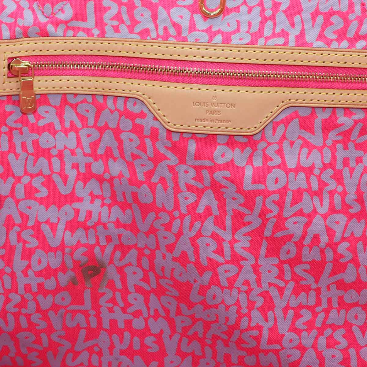 Monogram Graffiti Neverfull GM Tote Bag Fuschia M93701