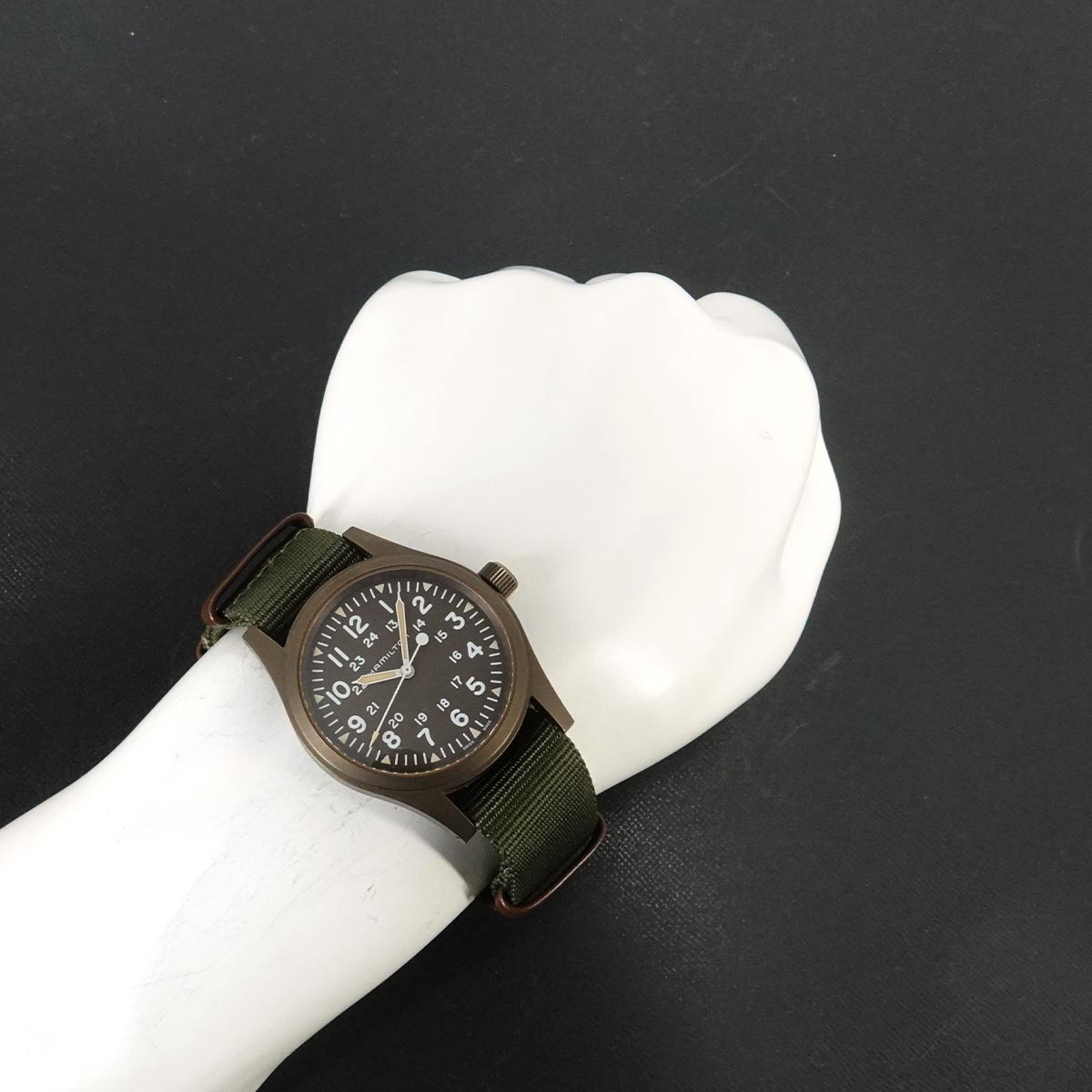 Khaki Field H694490 Hand Winding Green Dial Mens