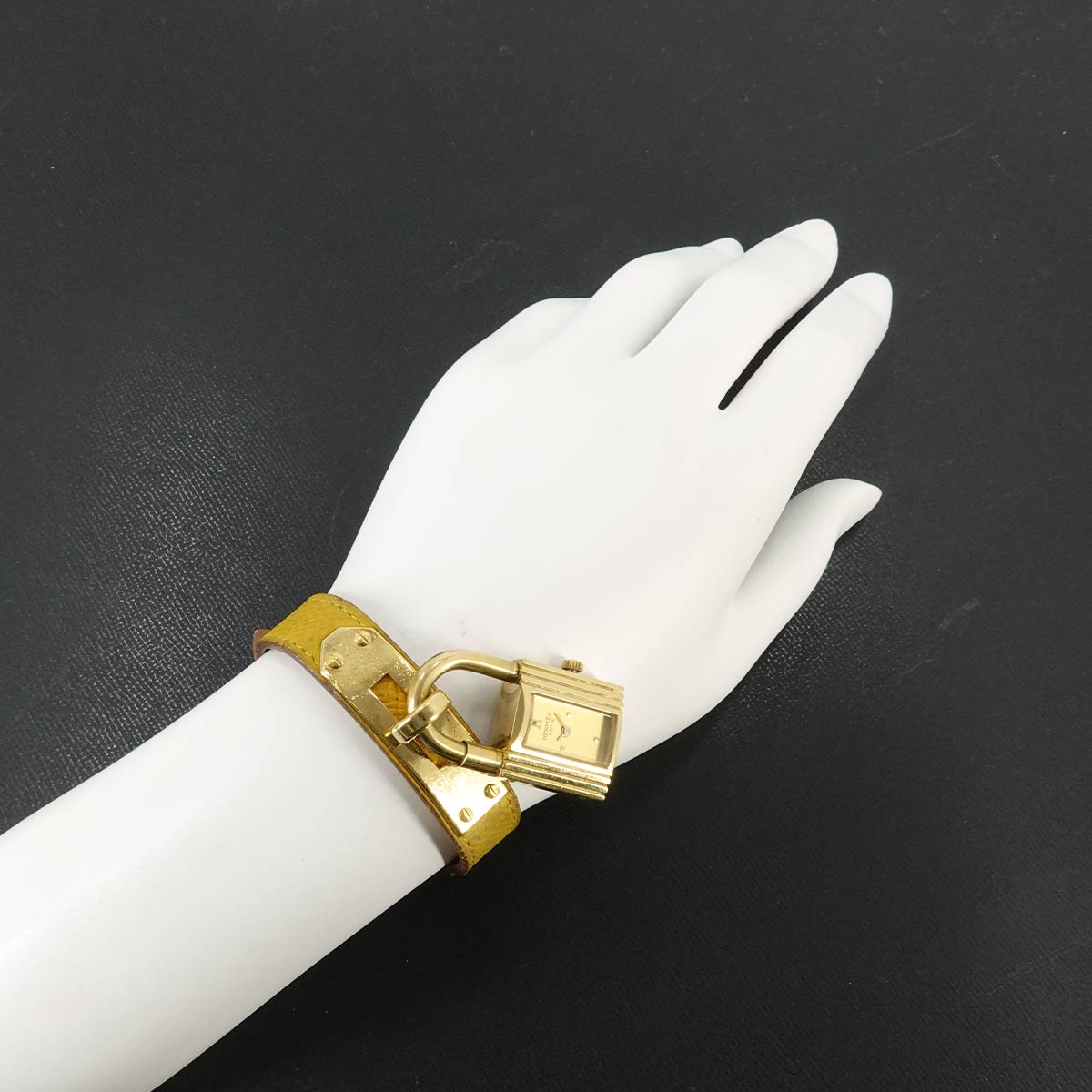Kelly Watches Quartz Gold Dial Vintage Cadena Ladies Watch