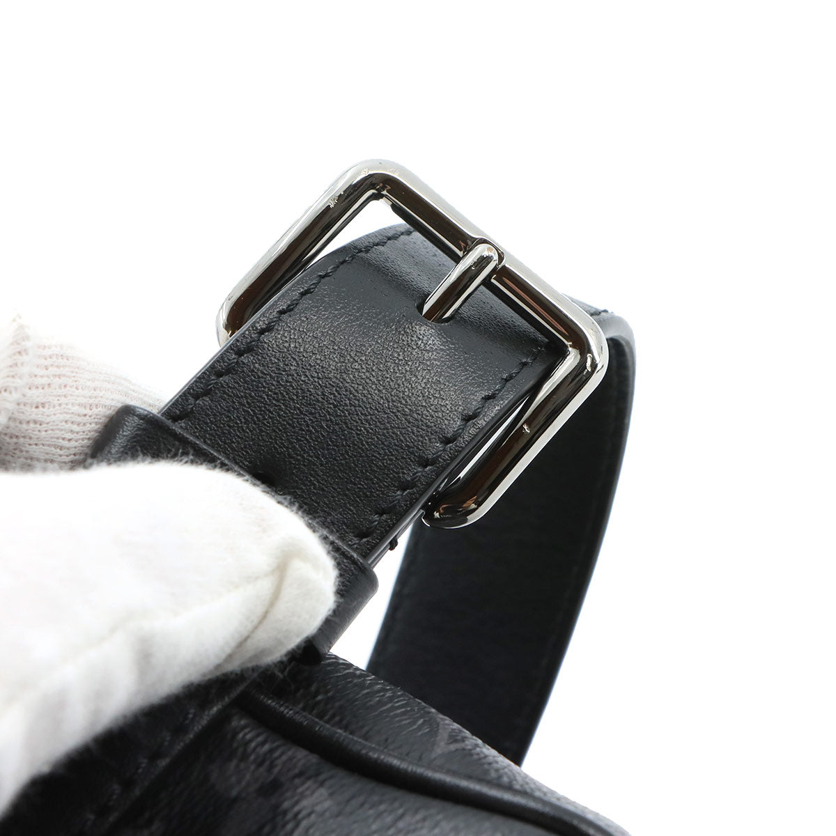 Monogram Eclipse Locker Dopp Kit Hand Bag Black