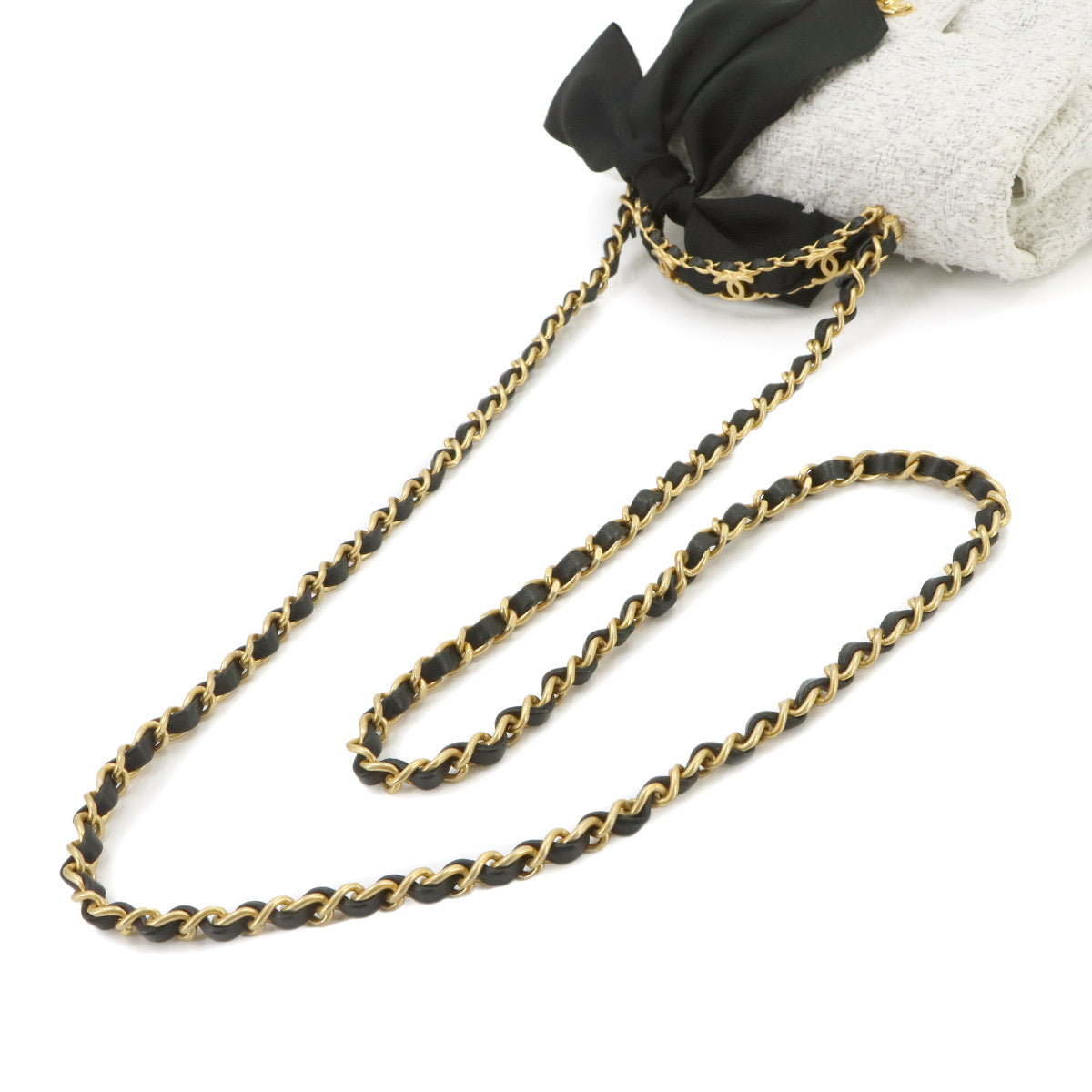 Matelasse Chain Shoulder Bag Tweed Black White