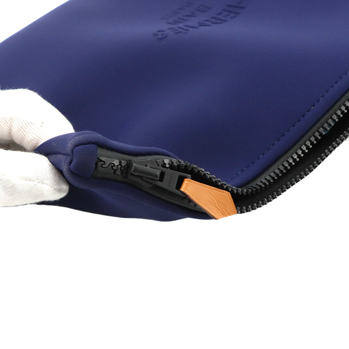 Neobain GM Pouch Nylon Polyurethane Blue Marine Purse