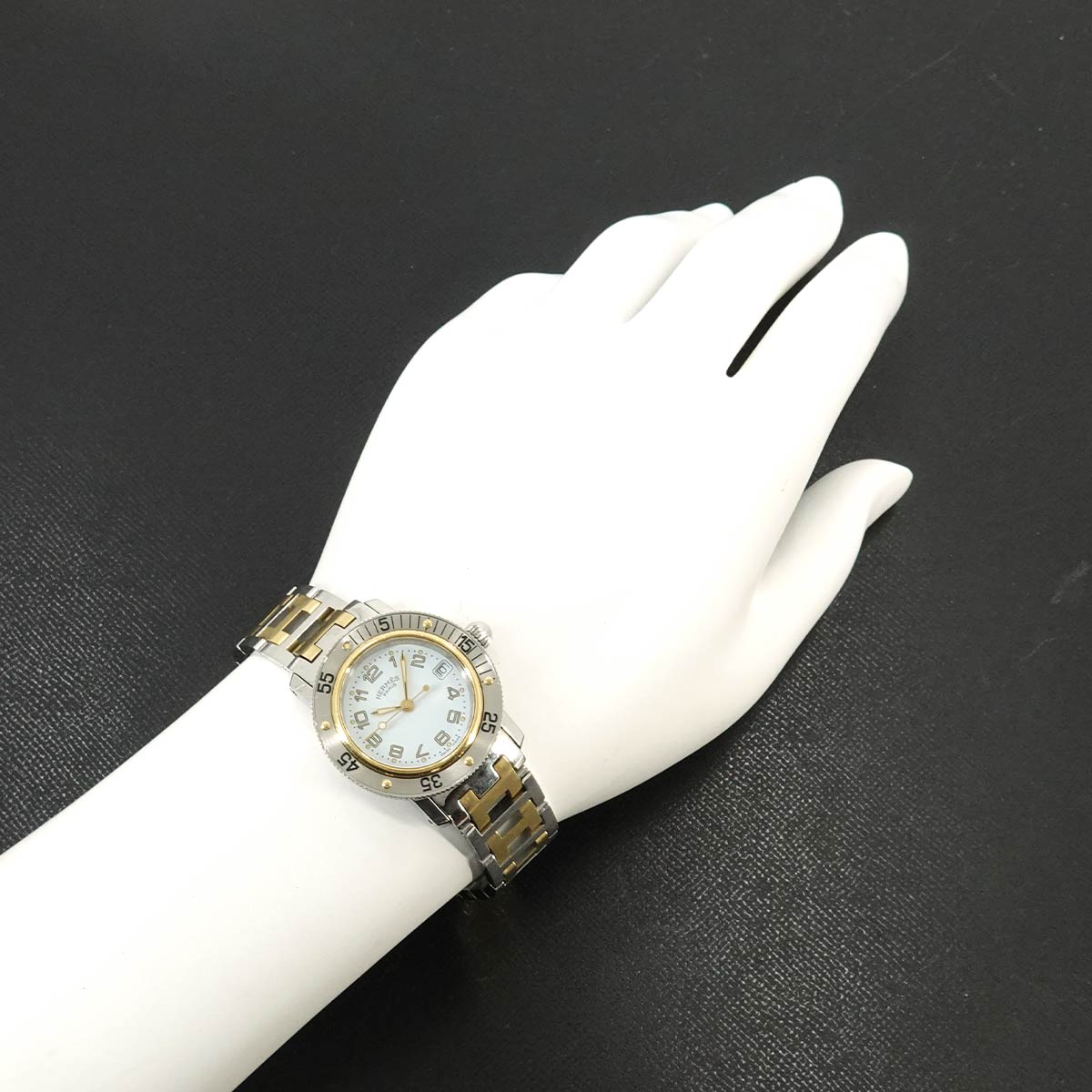 Clipper Diver CL5.220 Quartz Date White Dial Ladies Watch