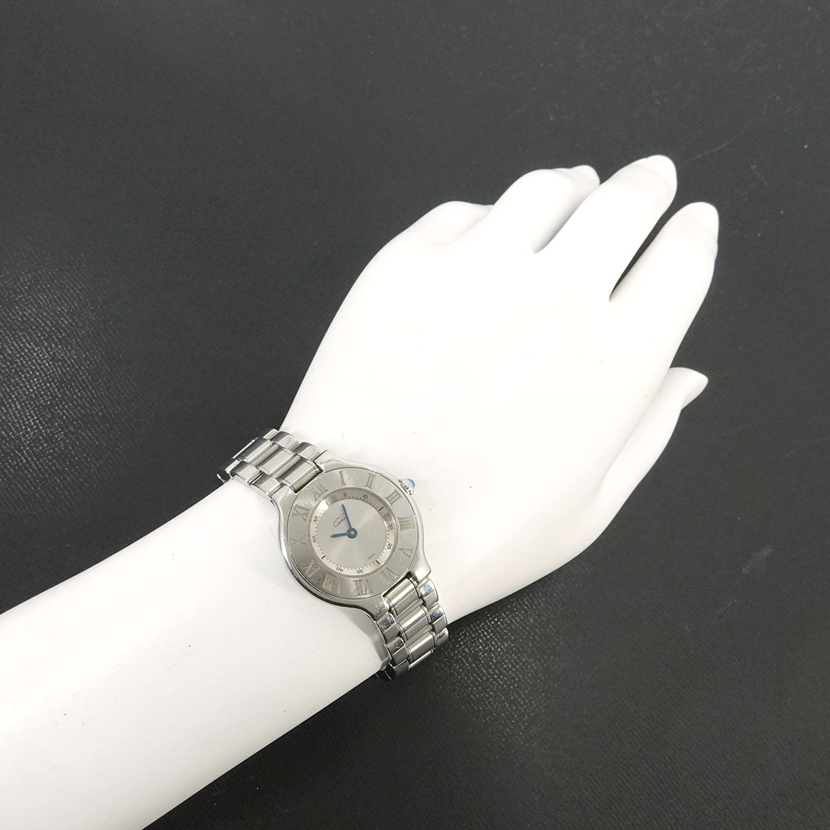 Must 21 W10109T2 Quartz Silver Dial Ladies Watch