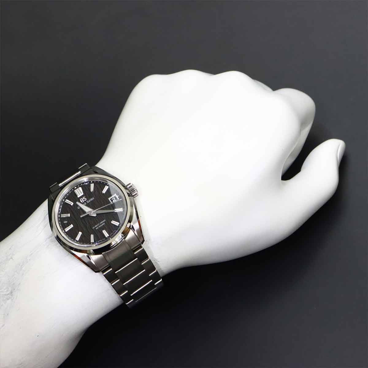 Grand Seiko Evolution 9 SLGH017 9SA5 00H0 Black Dial Mens Watch