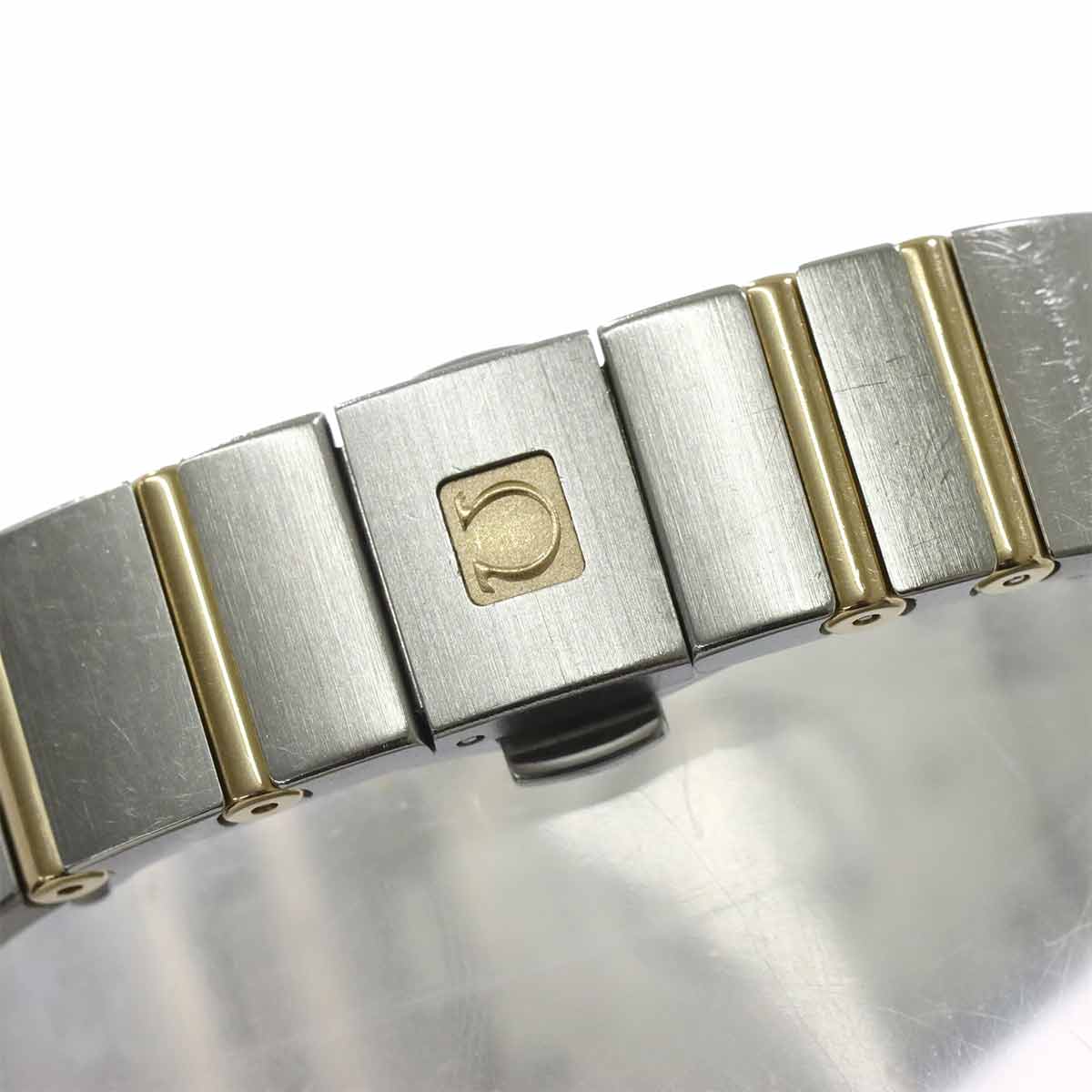 Constellation 123.20.24.60.55.001 12P Diamond 750 PG Ladies