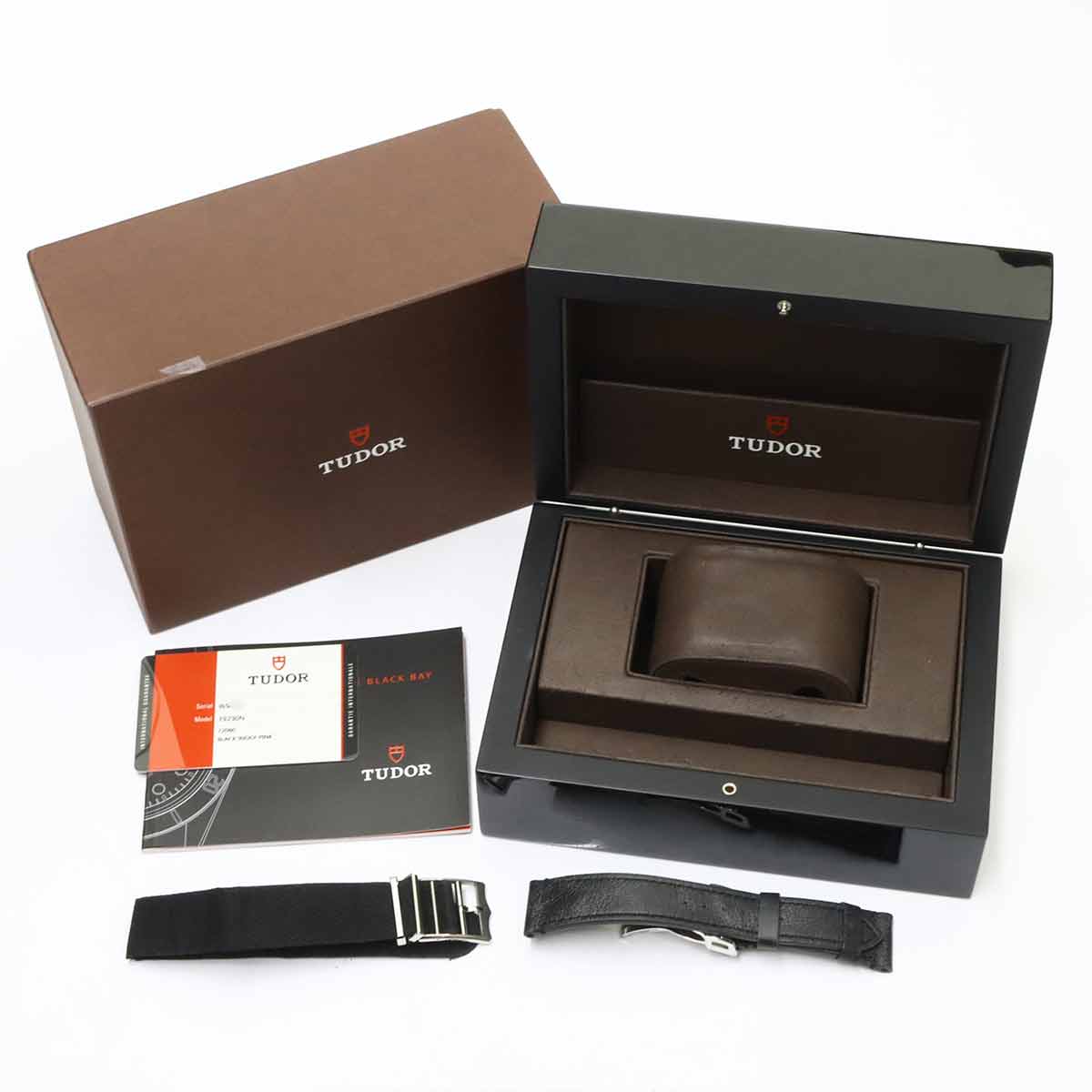 Heritage Black Bay 79230N Automatic Black Dial Mens Watch