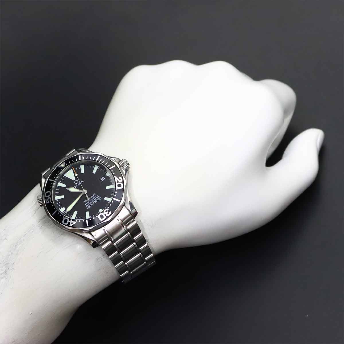 Seamaster Professiona 300 2254 50 Automatic Date Black Dial