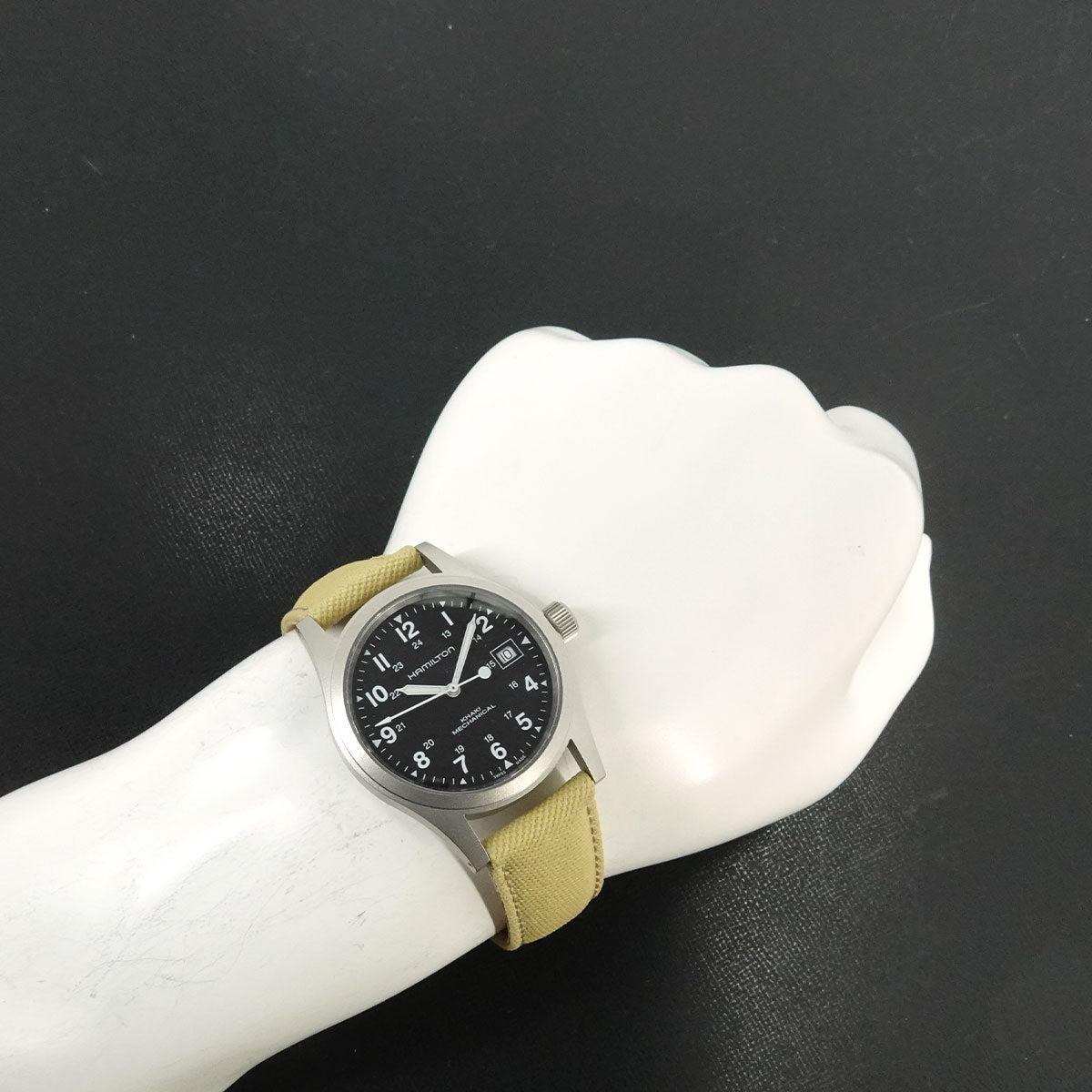 Khaki Field H694390 Hand Winding Black Dial Mens