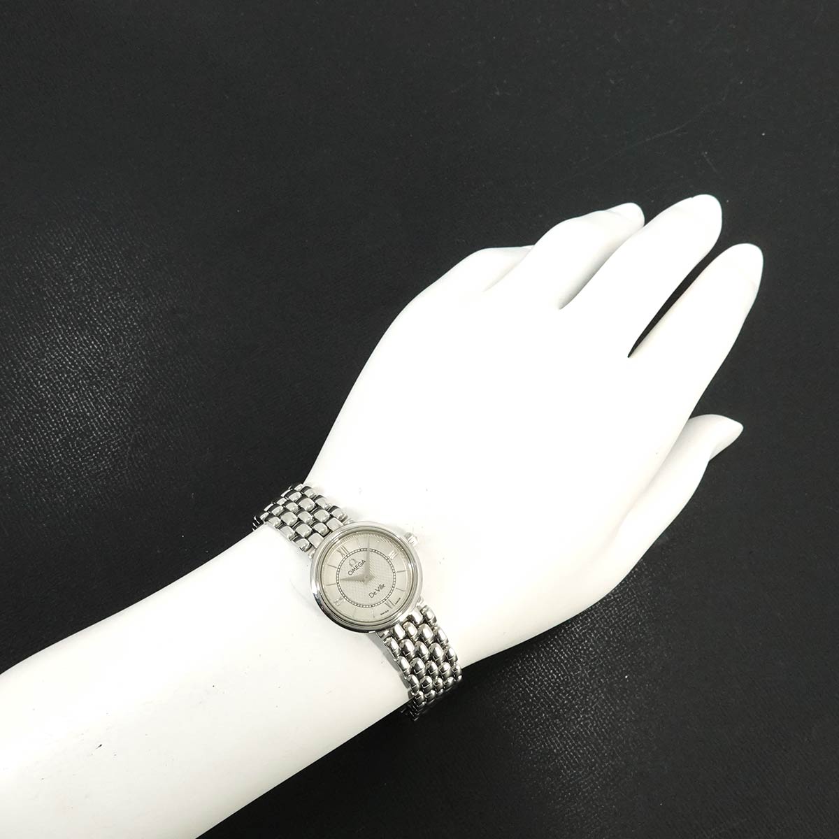 De Ville Prestige 7574 31 Quartz Silver Dial Ladies Watch