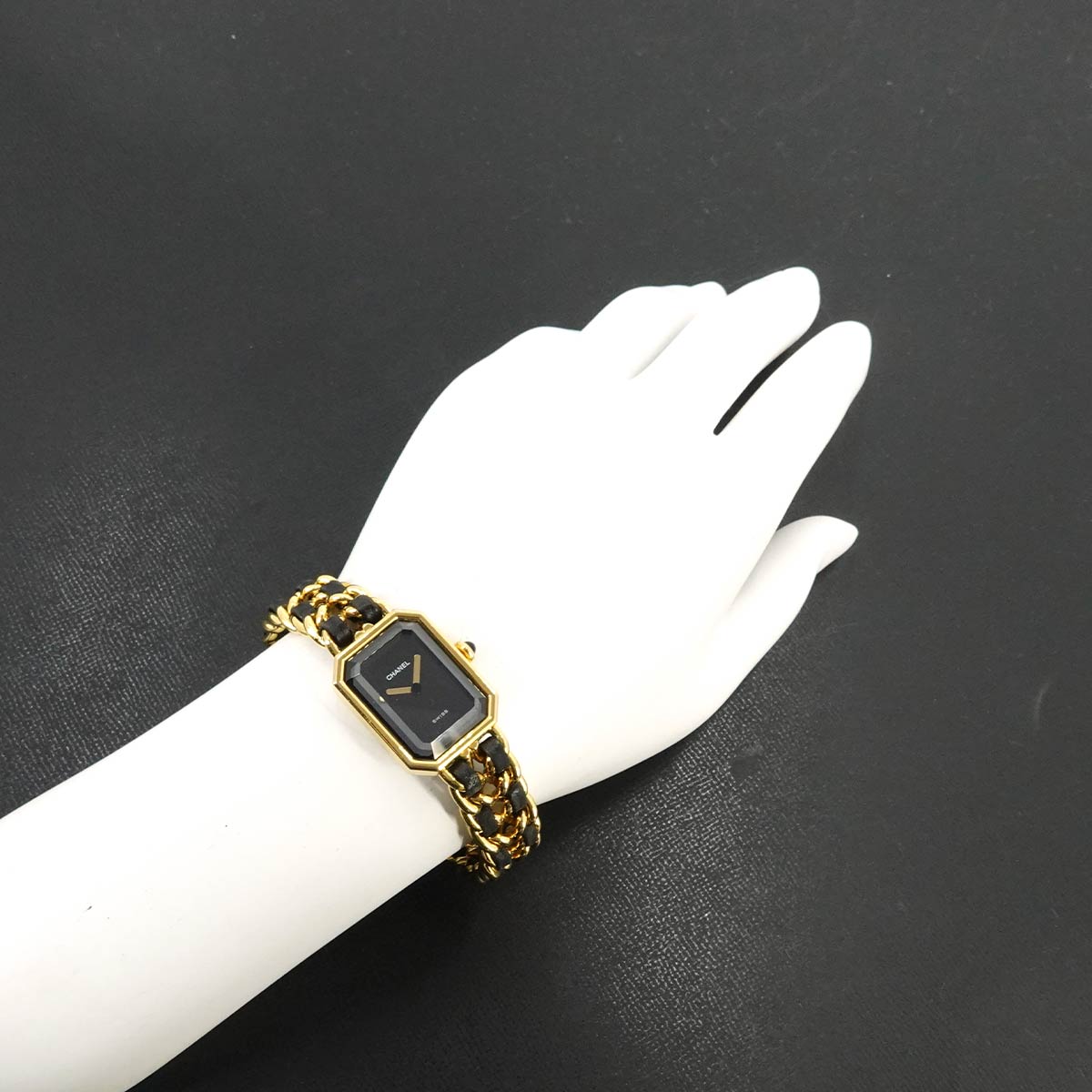 Premiere Size XL H0001 Vintage Quartz Black Dial Ladies Watch