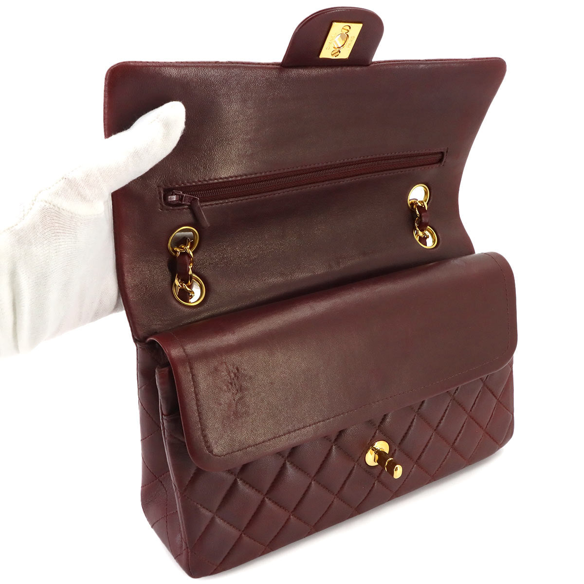 Matelasse 25 Chain Shoulder Bag Leather Bordeaux A01112