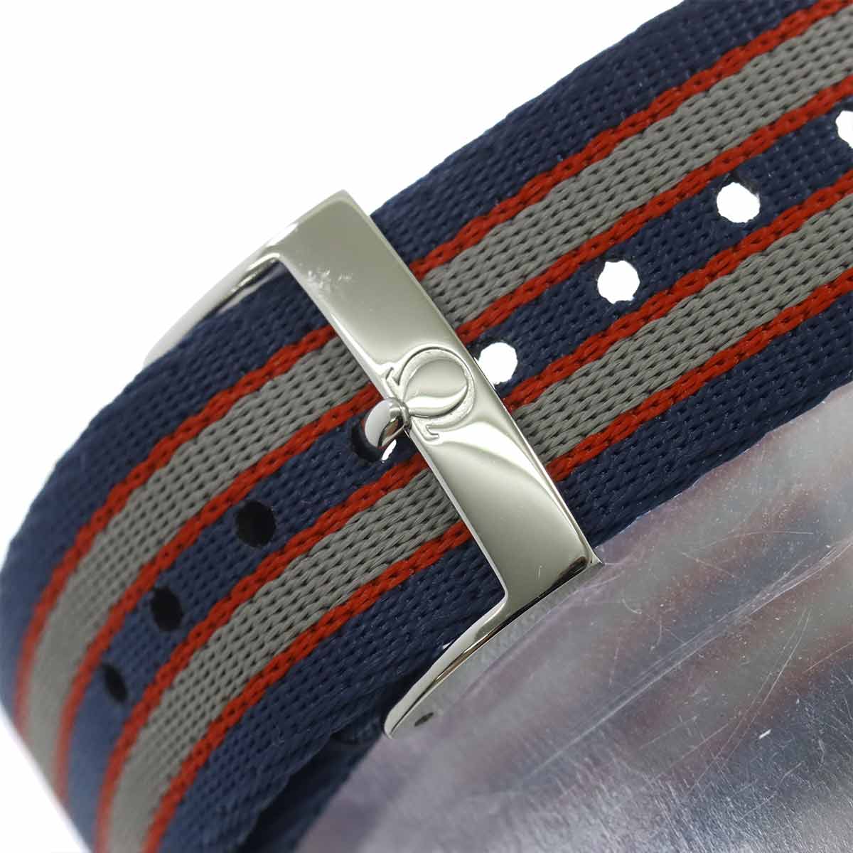 Seamaster Diver 300 007 Limited 212.32.41.20.04.001 Watch