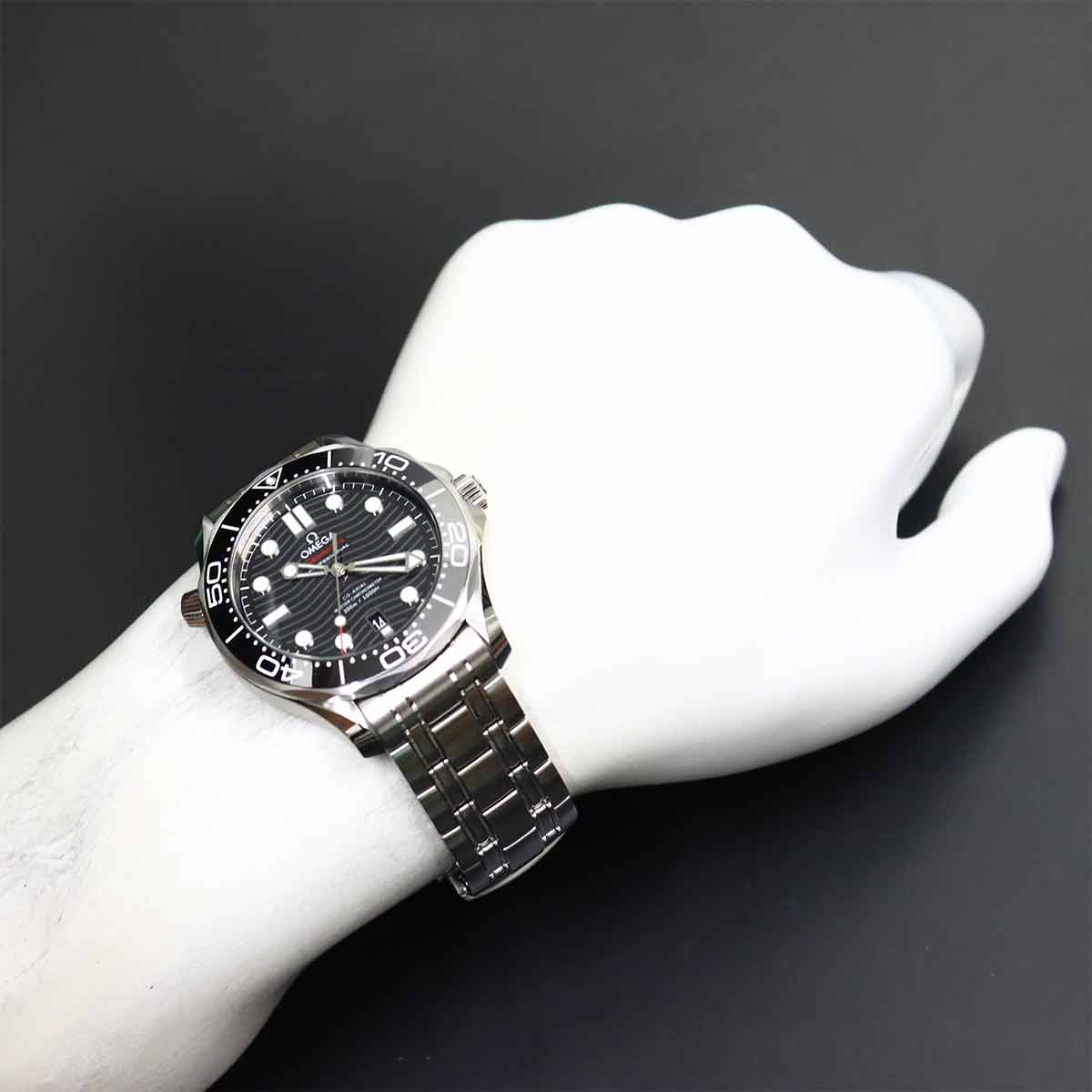Seamaster Diver 300 Co-Axial 210 30 42 20 01 001 Automatic