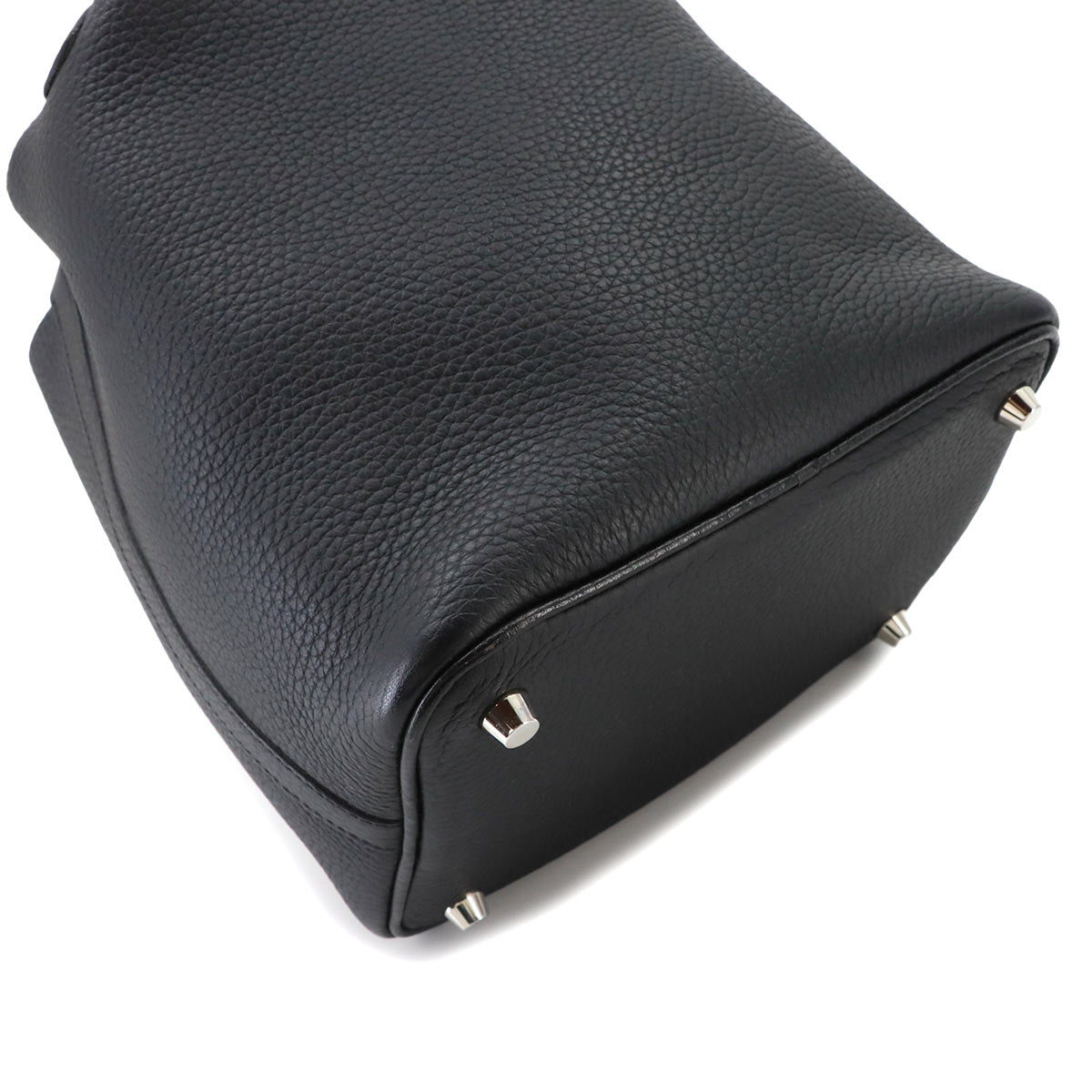 Picotin Lock PM Hand Bag Taurillon Clemence Black