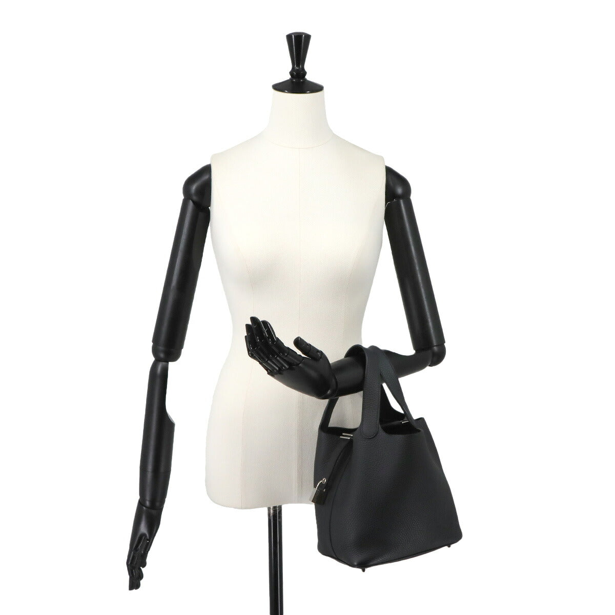 Picotin Lock PM Hand Bag Taurillon Clemence Black