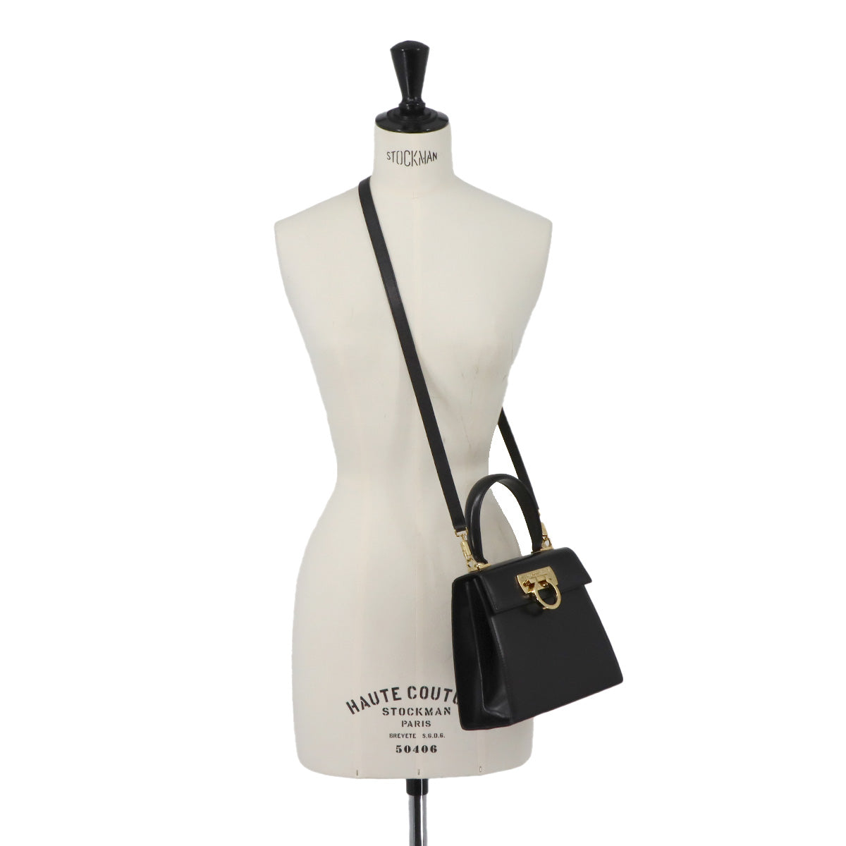 Gancini Hand Shoulder Bag Leather Black AQ212193