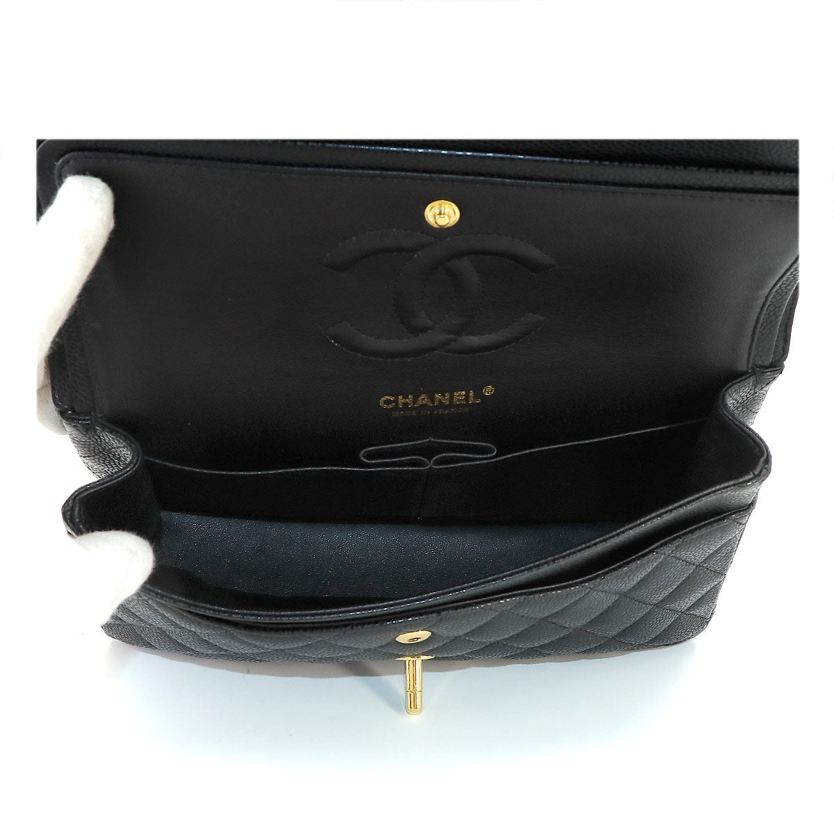 Matelasse 25 Chain Shoulder Bag Leather Black A01112