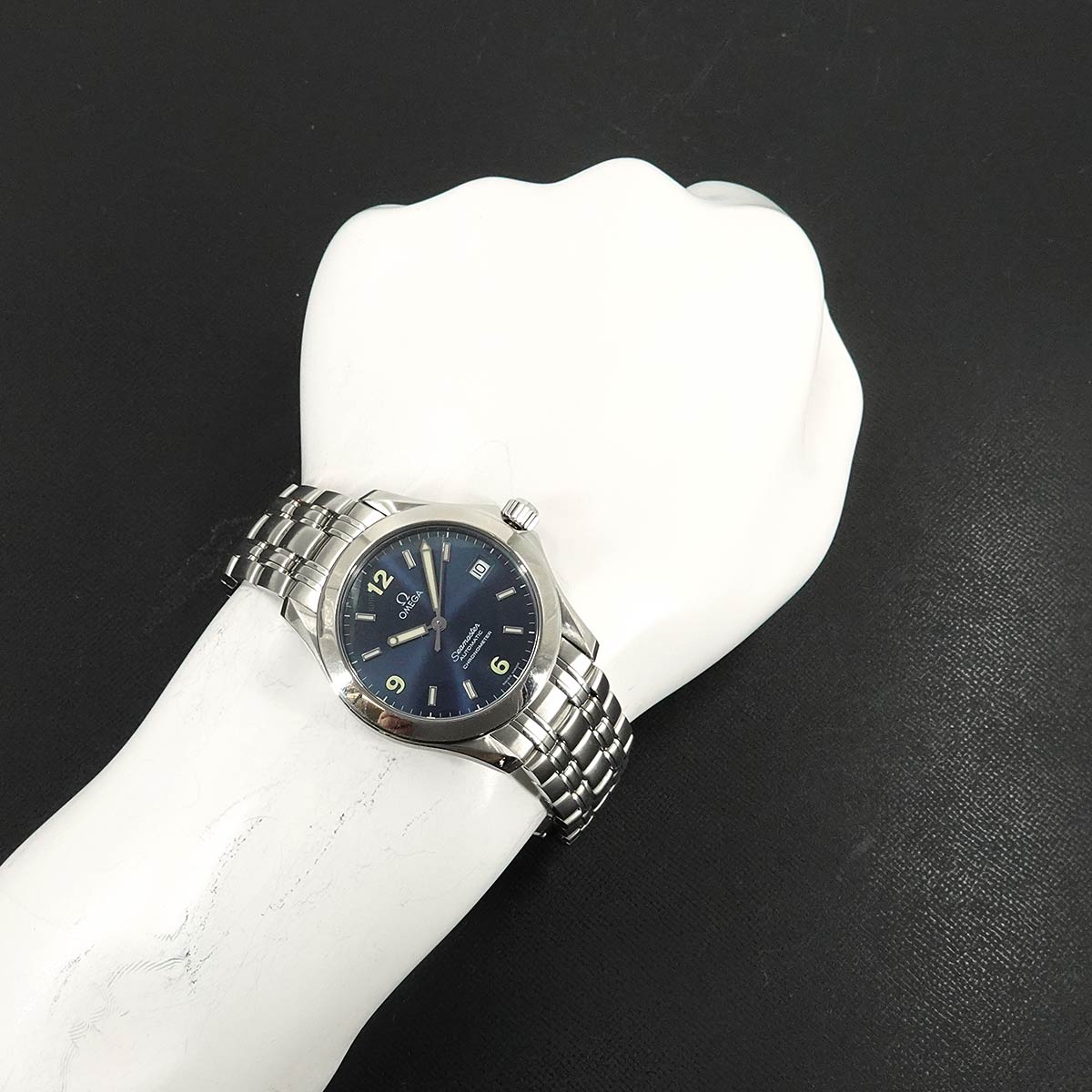 Seamaster 120m 2501 83 Automatic Date Navy Dial Mens Watch