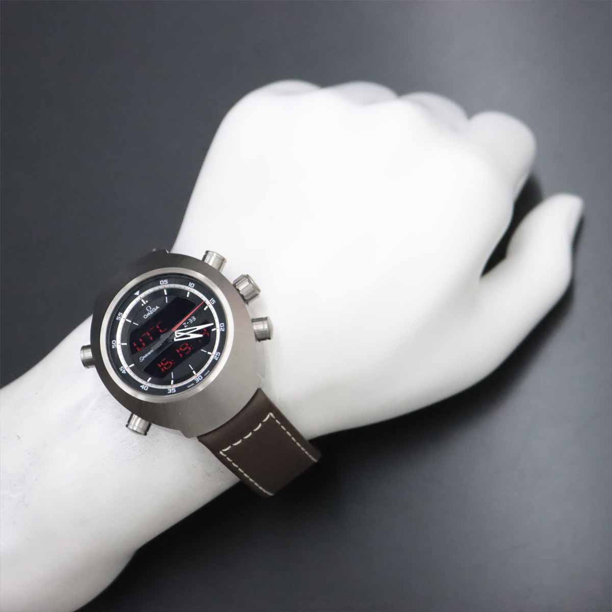 Spacemaster Z-33 325.92.43.79.01.002 Quartz Black Dial