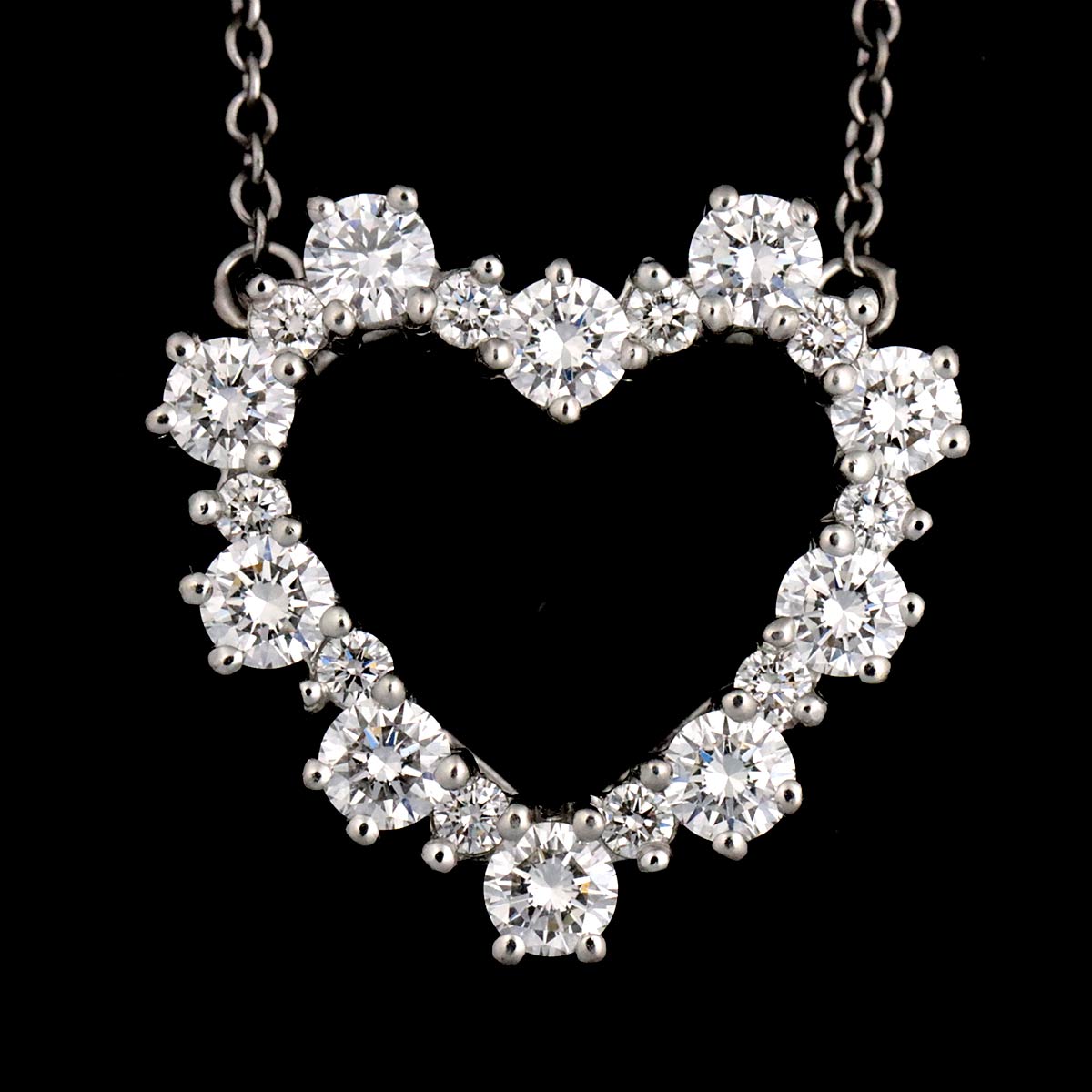 THeart Diamond Necklace Platinum
