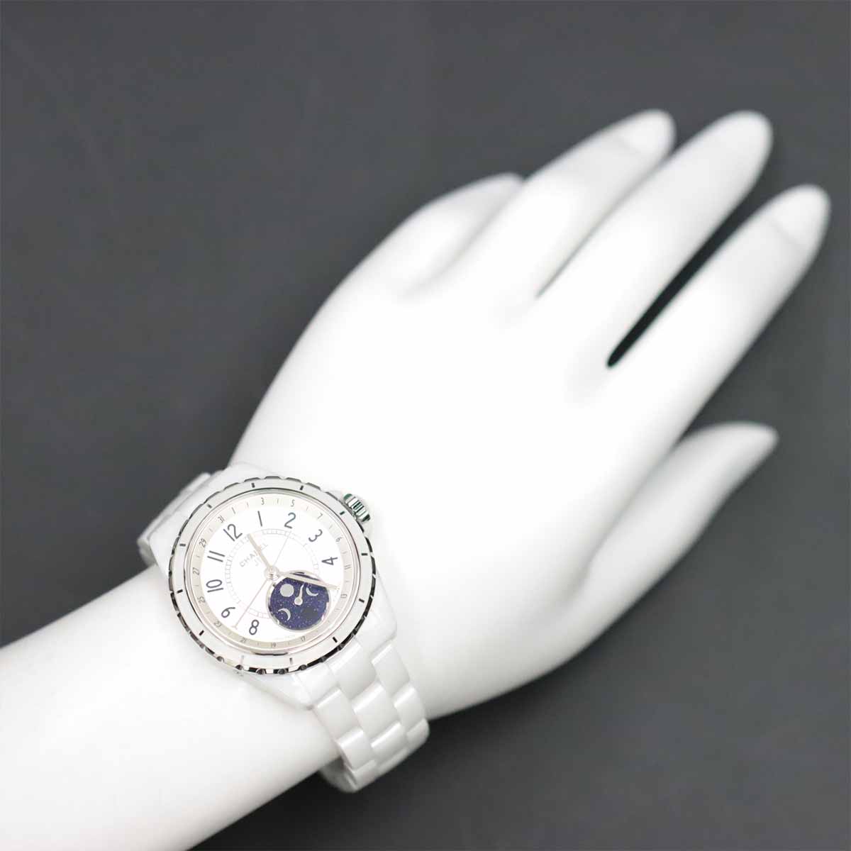 J12 Phase De Lune H3404 Moon Phase 38mm White Ceramic