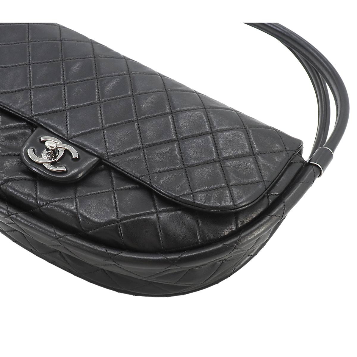 Matelasse Hula Hoop Hand Bag Leather Black Purse