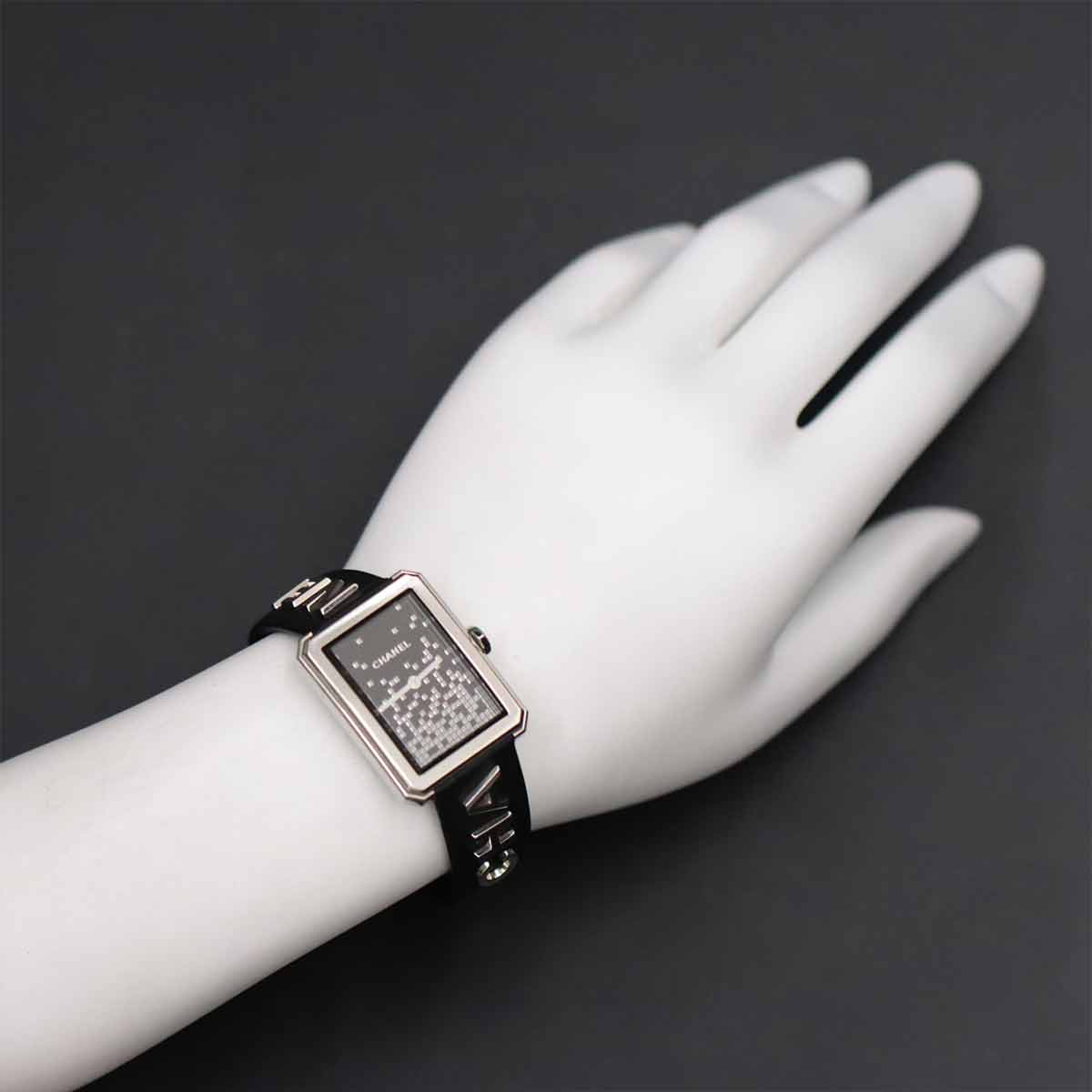 Boyfriend Wanted de Chanel H7470 Quartz Black Dial Ladies