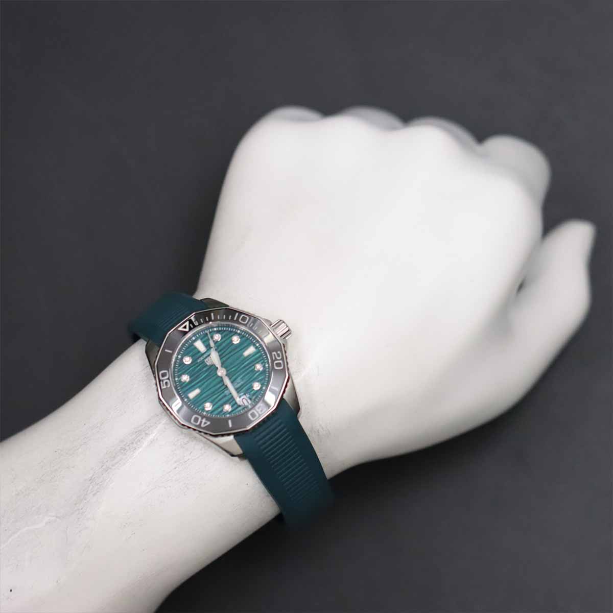 Aqua racer WBP231G 8P Diamond Blue Dial Ladies Watch