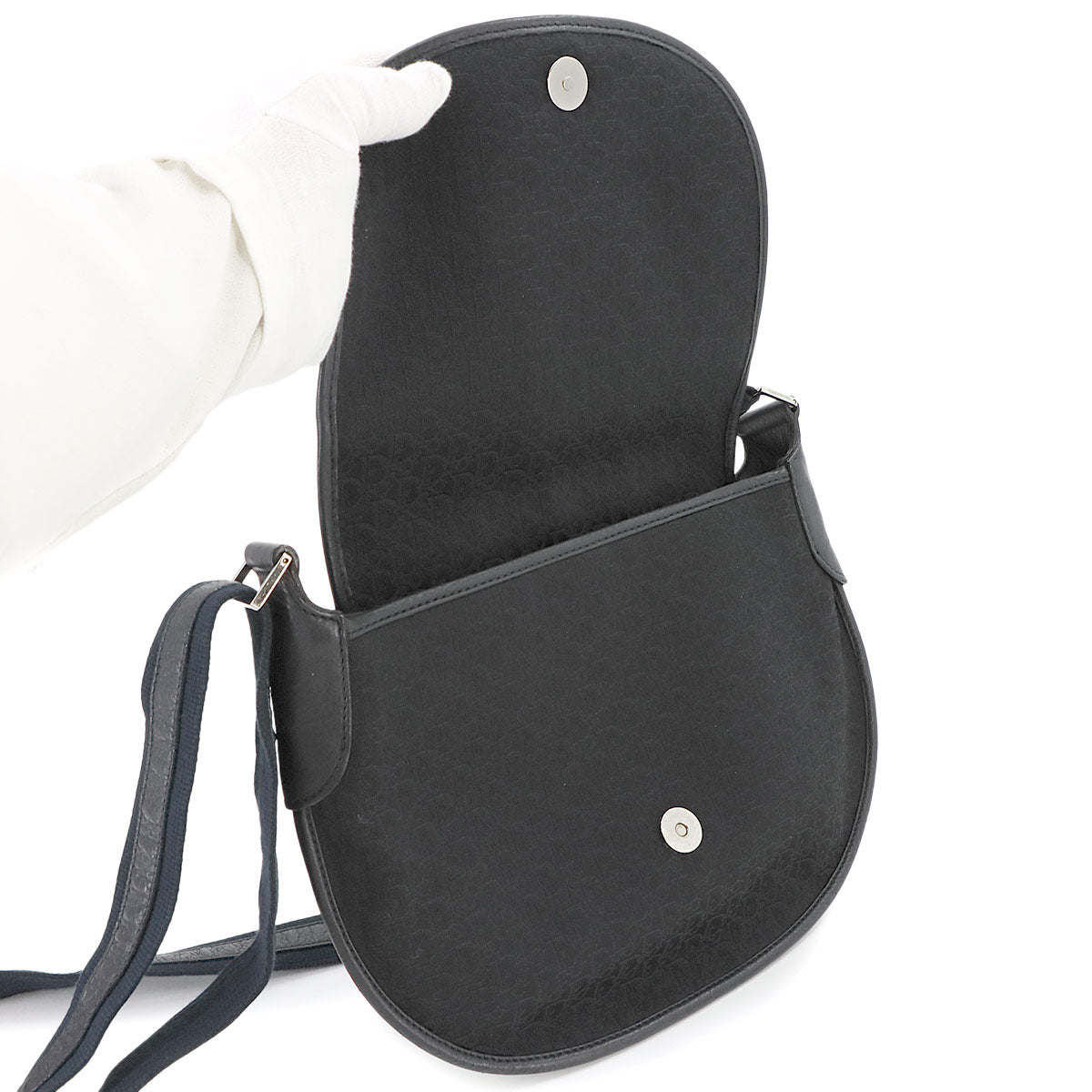 Street Chic Shoulder Bag Canvas Leather Black Navy