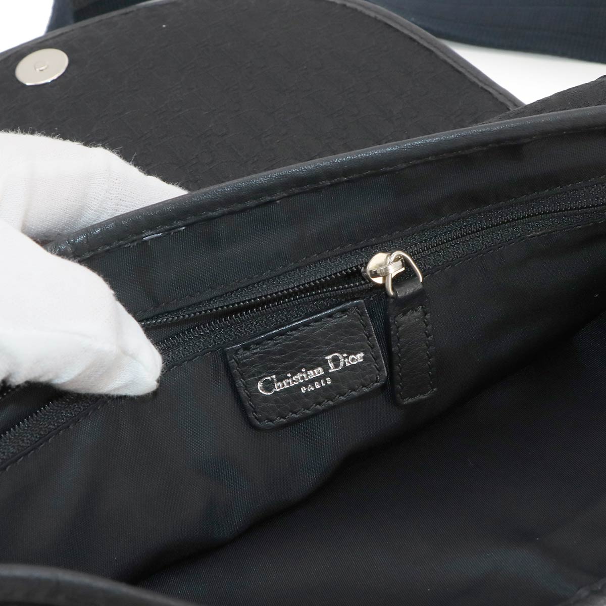 Street Chic Shoulder Bag Canvas Leather Black Navy