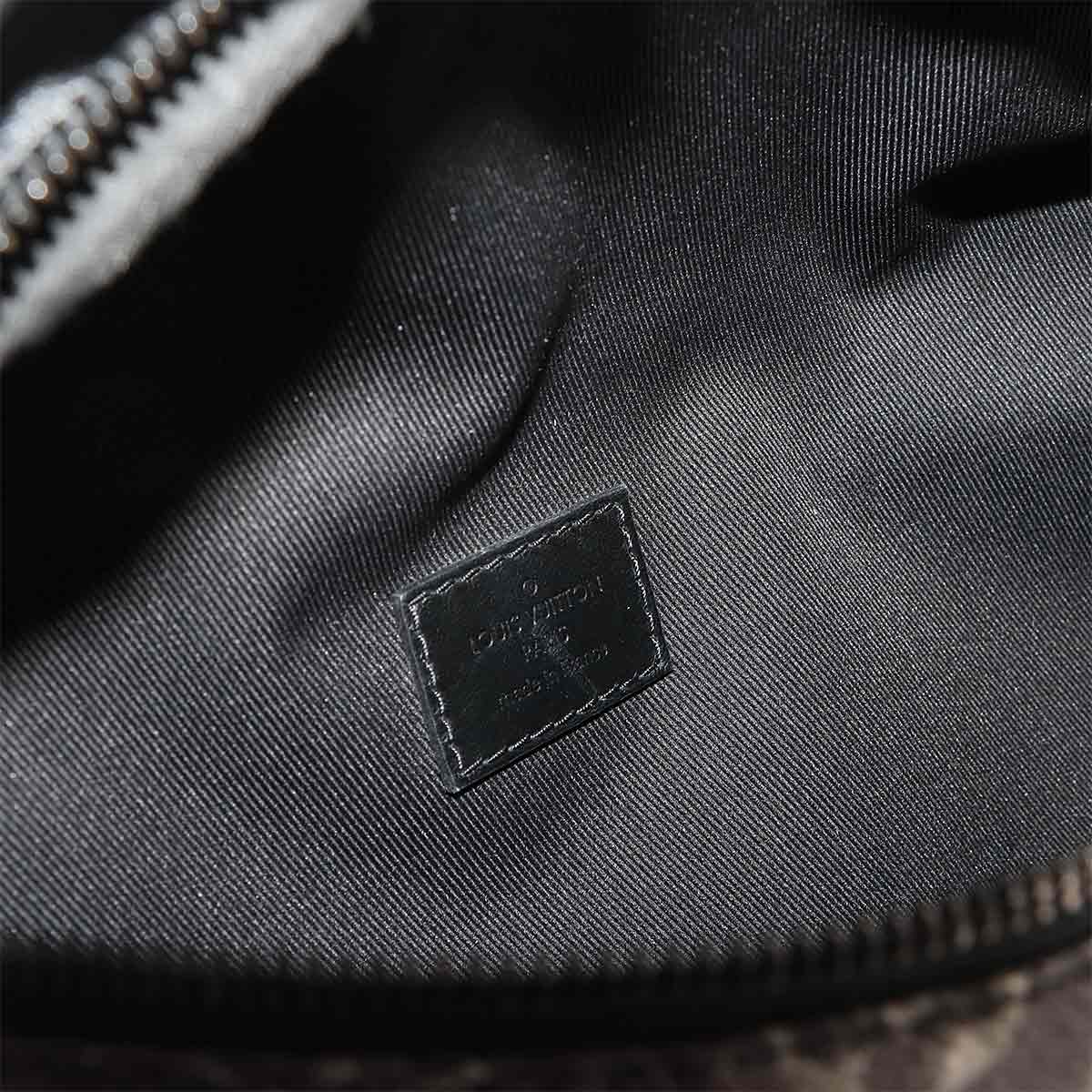 Monogram Galaxy Discovery Bumbag Body Bag M44444 90269097