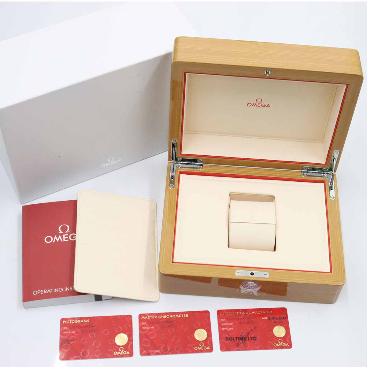 Seamaster 300 210 32 42 20 06 001 CO-AXIAL Date Gray Dial