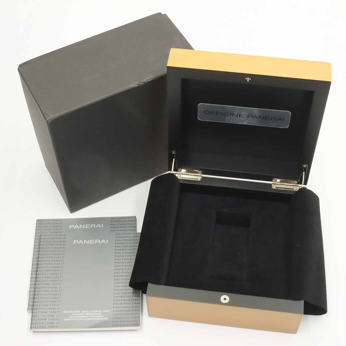 Radiomir 1940 GMT PAM00658 Automatic Date Black Dial Mens