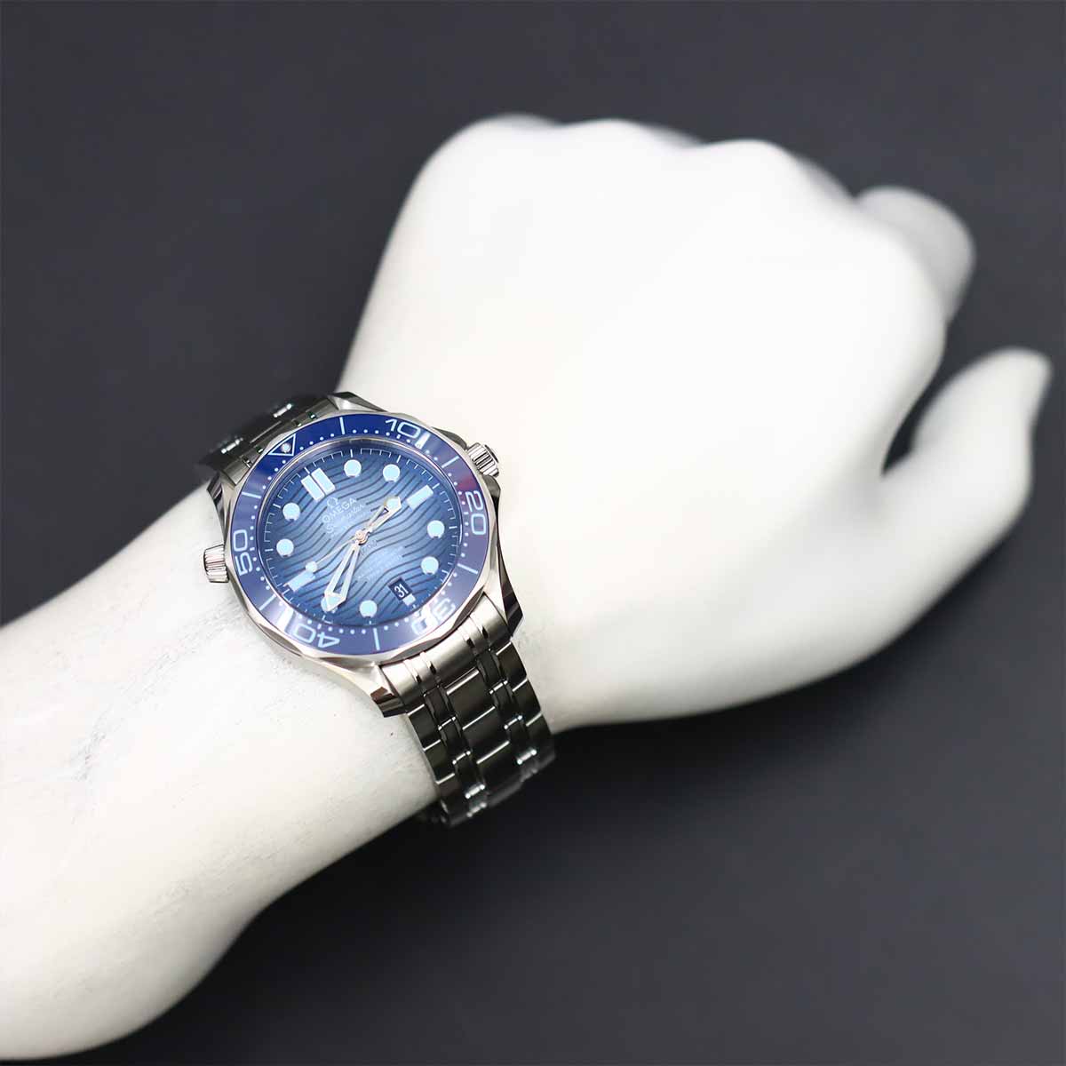 Seamaster 300 210 32 42 20 03 001 Automatic Date Blue Dial