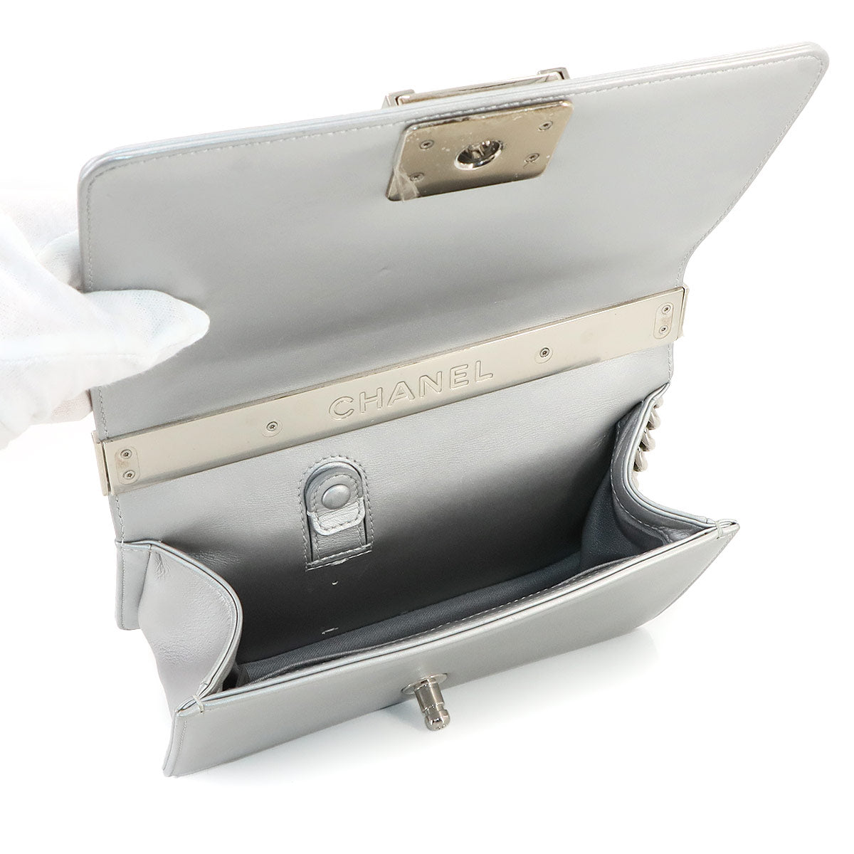 LED BOY CHANEL Chain Shoulder Ba Leather Metallic silver