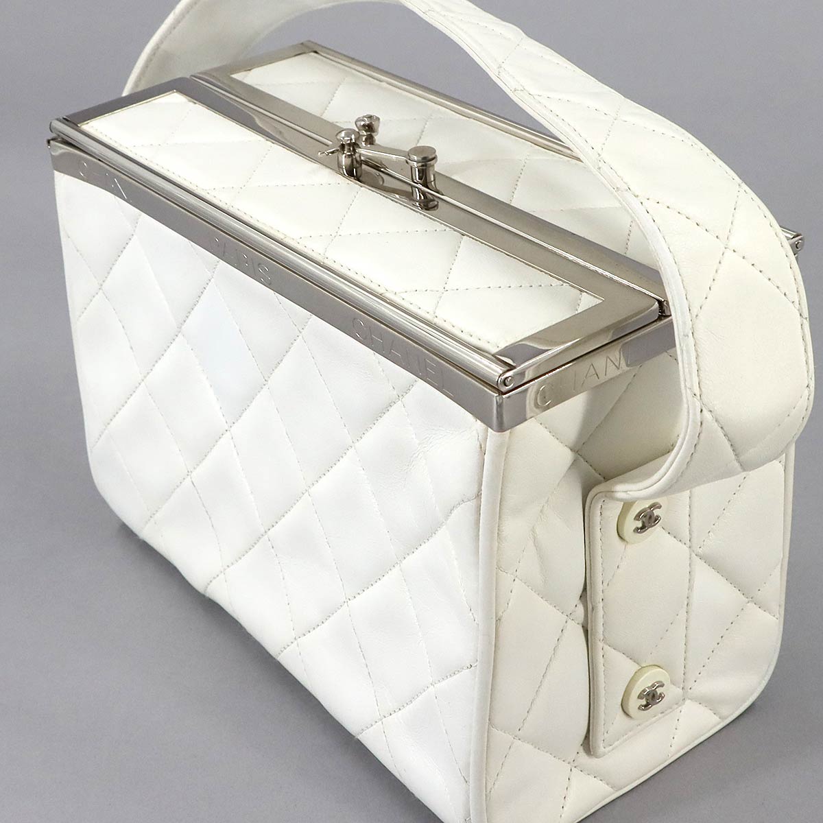Matelasse Vanity Hand Bag Leather White Purse