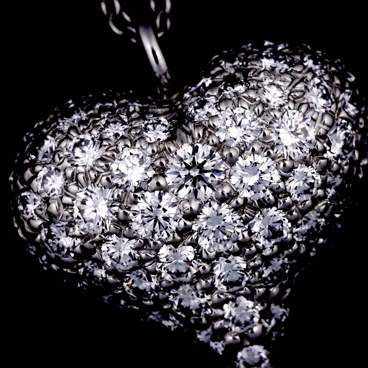 Heart Pve Diamond Necklace Platinum