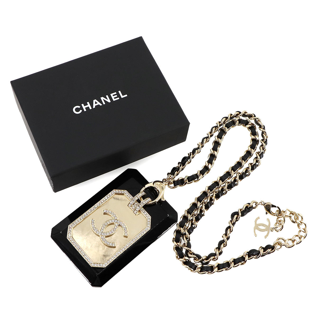 Card Case Plastic Black Gold Pass holder