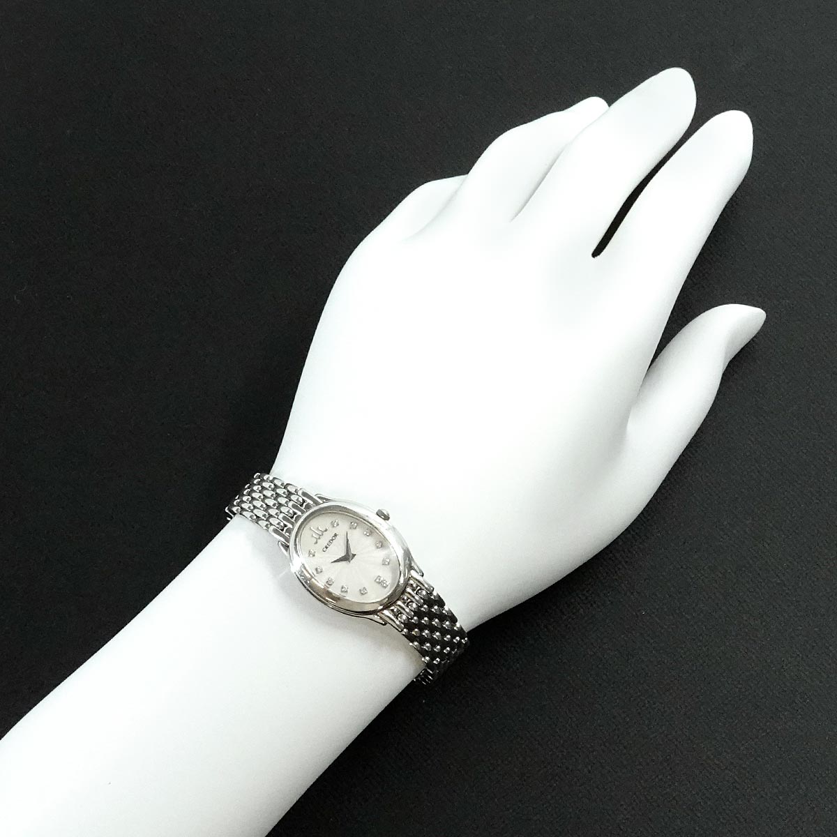 SEIKO CREDOR SIGNO 1E70-0BD0 12P Diamond Quartz Silver Dial Ladies