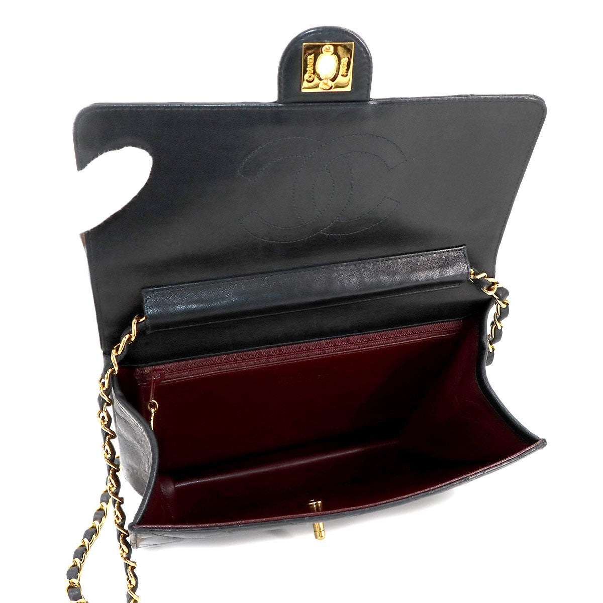 Matelasse Chain Shoulder Bag Leather Black Vintage Purse