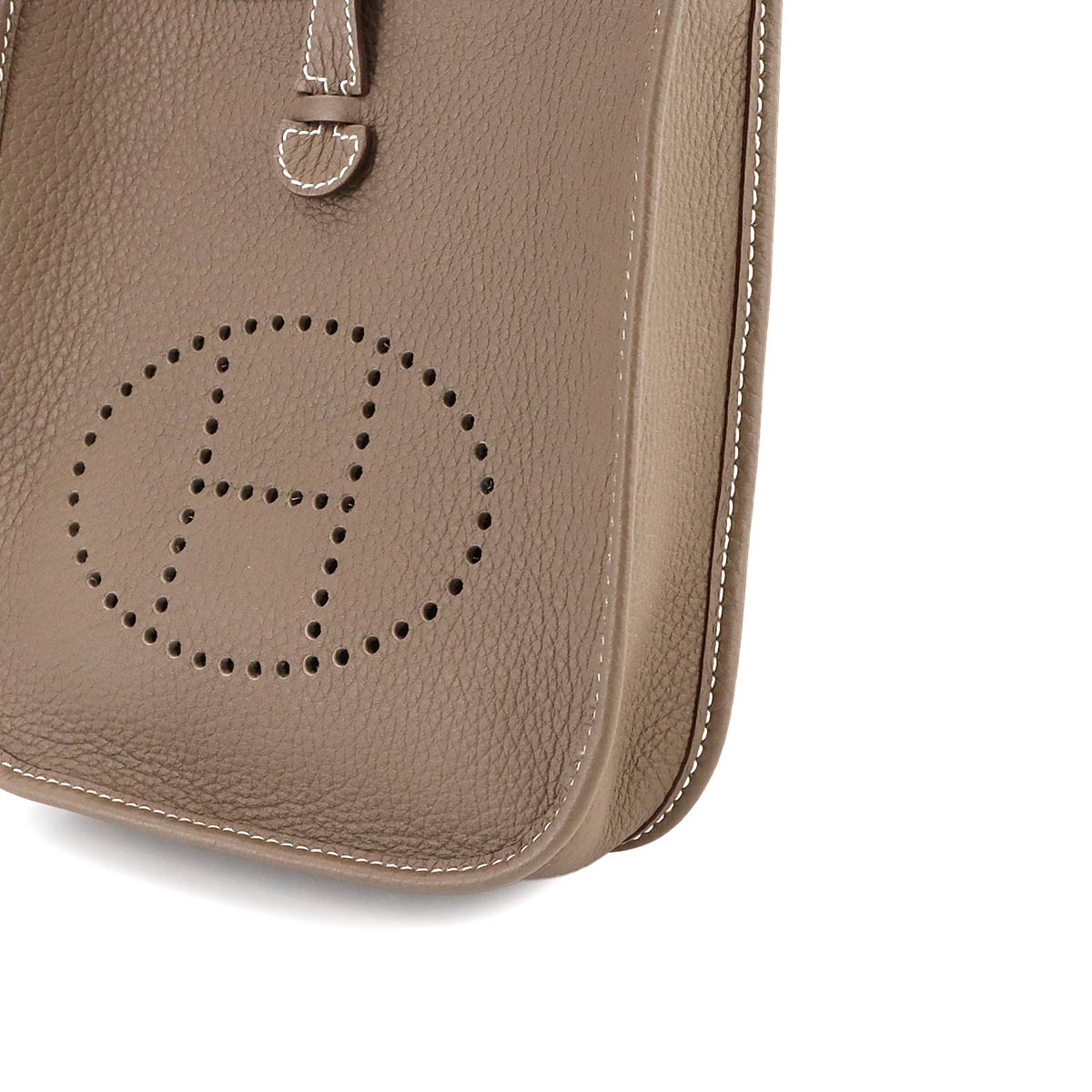 Everlyne Amazon TPM Shoulder Bag Taurillon Clemence Etoupe U 90279982