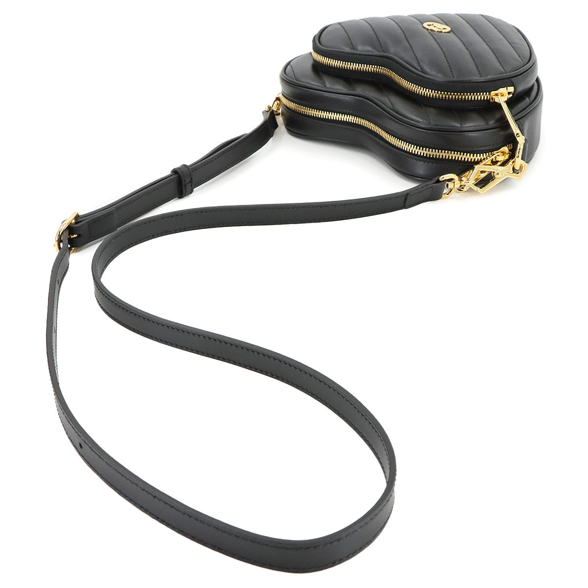 Interlocking G Heart Shoulder Bag Leather Black 751628 Purse