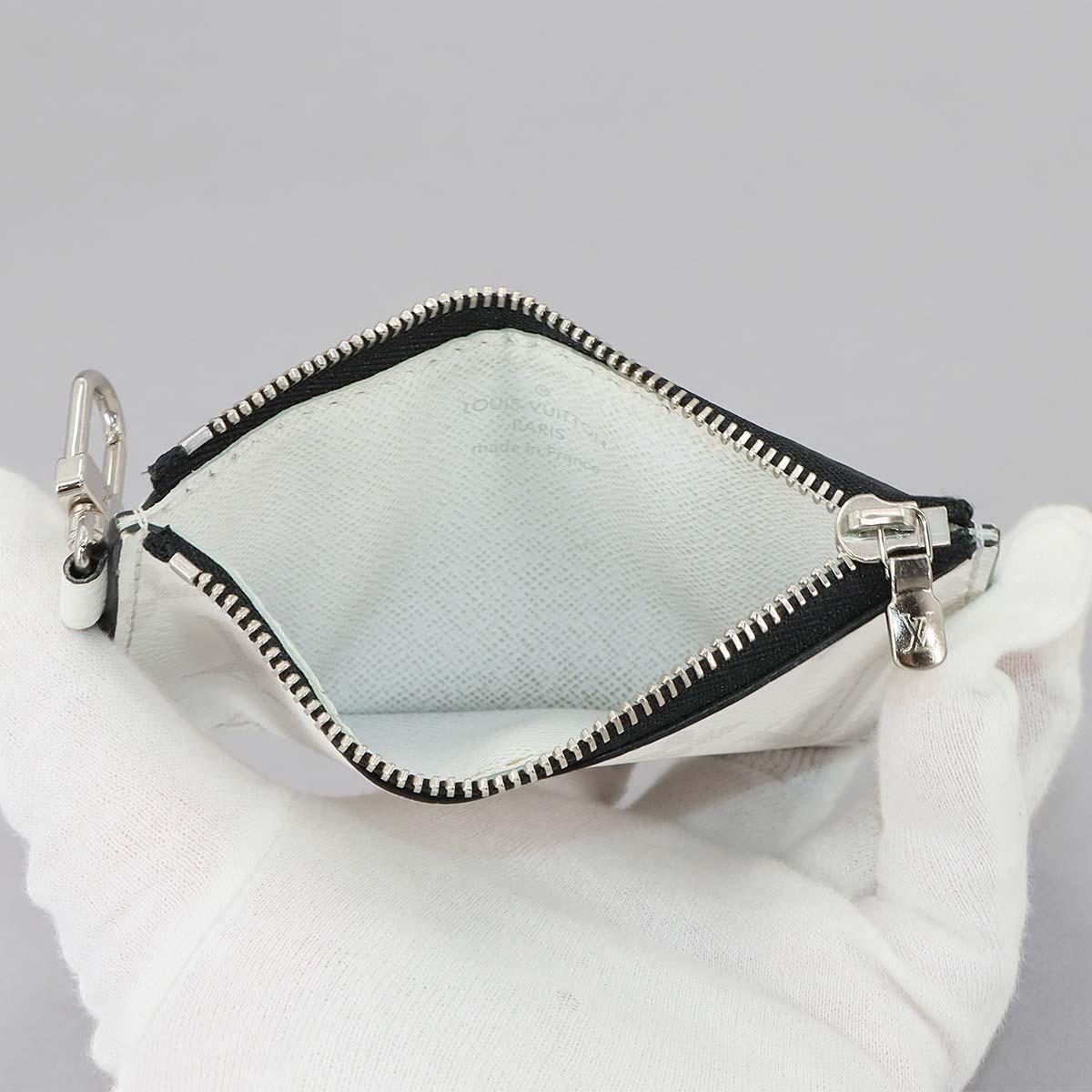 Taigarama Gaston Wearable Wallet Shoulder M30935 90280881